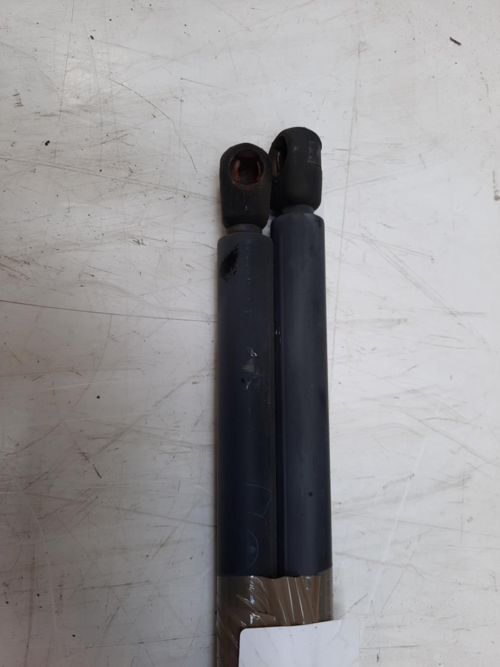 Verin de coffre OPEL ASTRA G BREAK  - 1