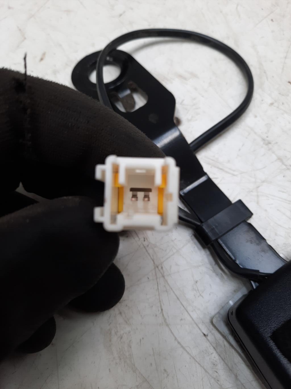 Aggancio cintura sicurezza anteriore destro DS DS3 PHASE 2 Diésel - 1