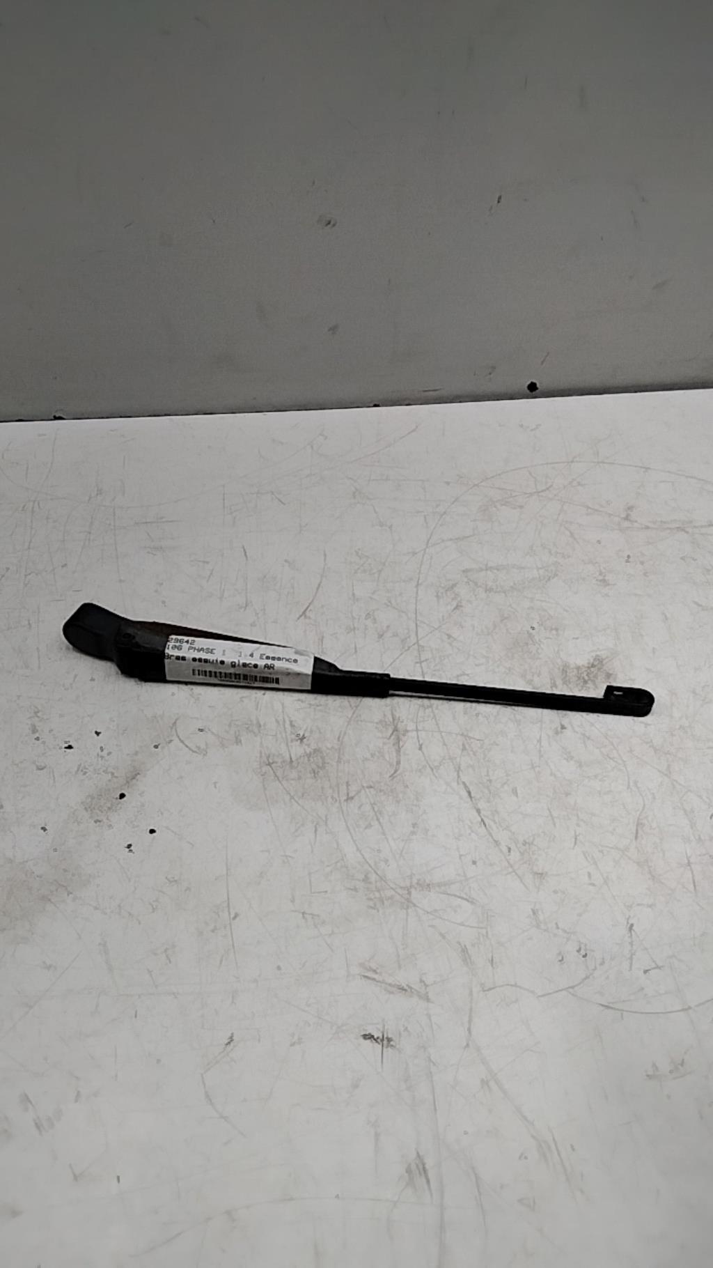 Braccio tergicristallo posteriore PEUGEOT 106 PHASE 1 Gasolina - 1