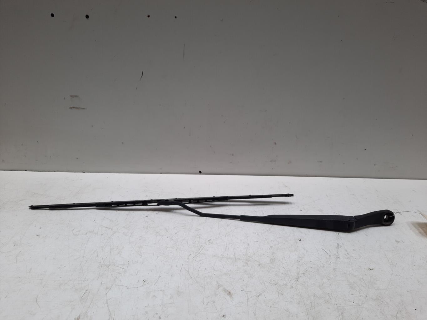 Braccio tergicristallo anteriore sinistro NISSAN PRIMERA 4  - 1