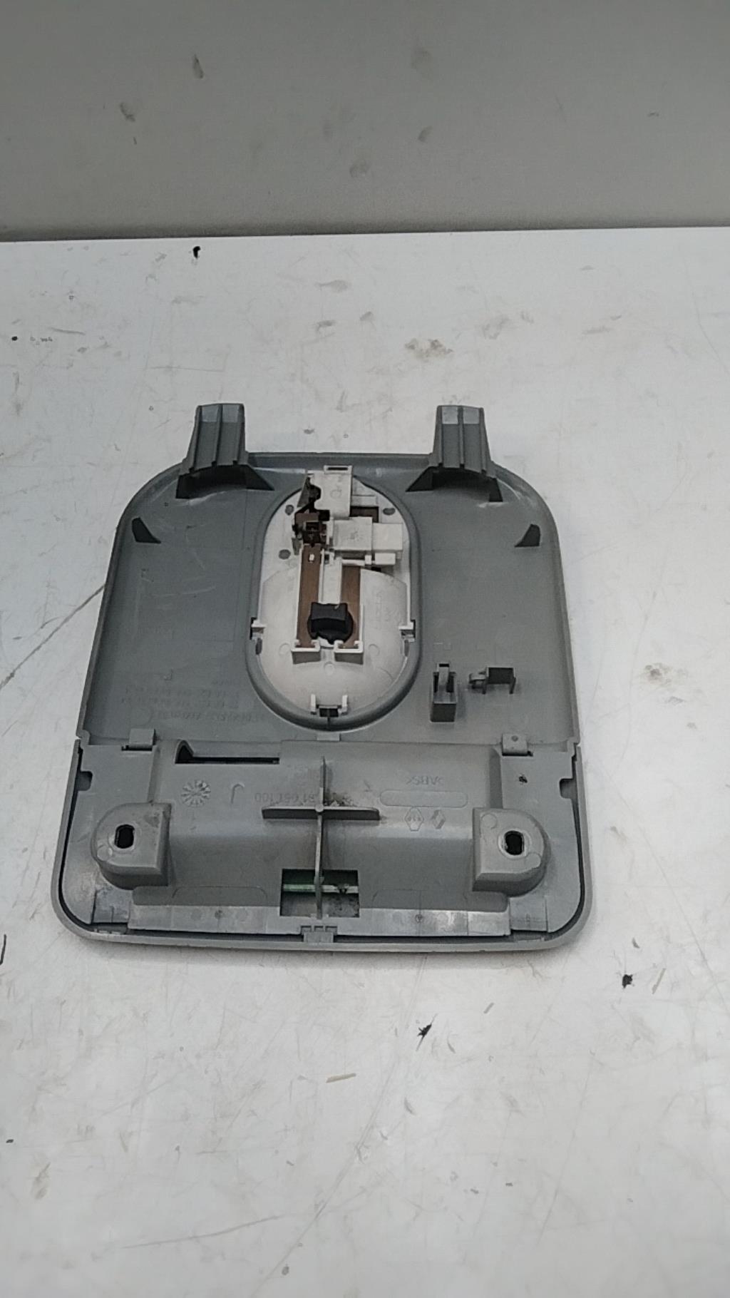 Eclairage de plafonnier RENAULT LAGUNA 1 PHASE 2 Diesel - 1