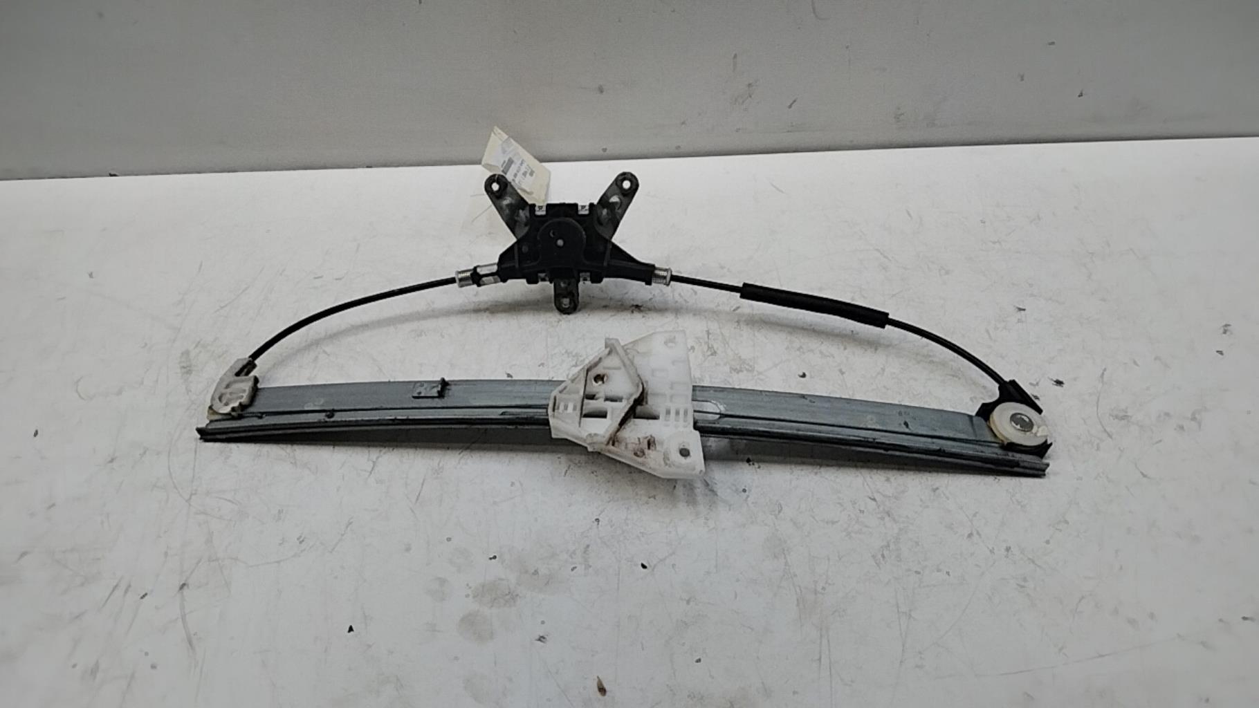 Alzacristalli manuale posteriore sinistro MAZDA 2 2 PHASE 1 Gasolina - 1