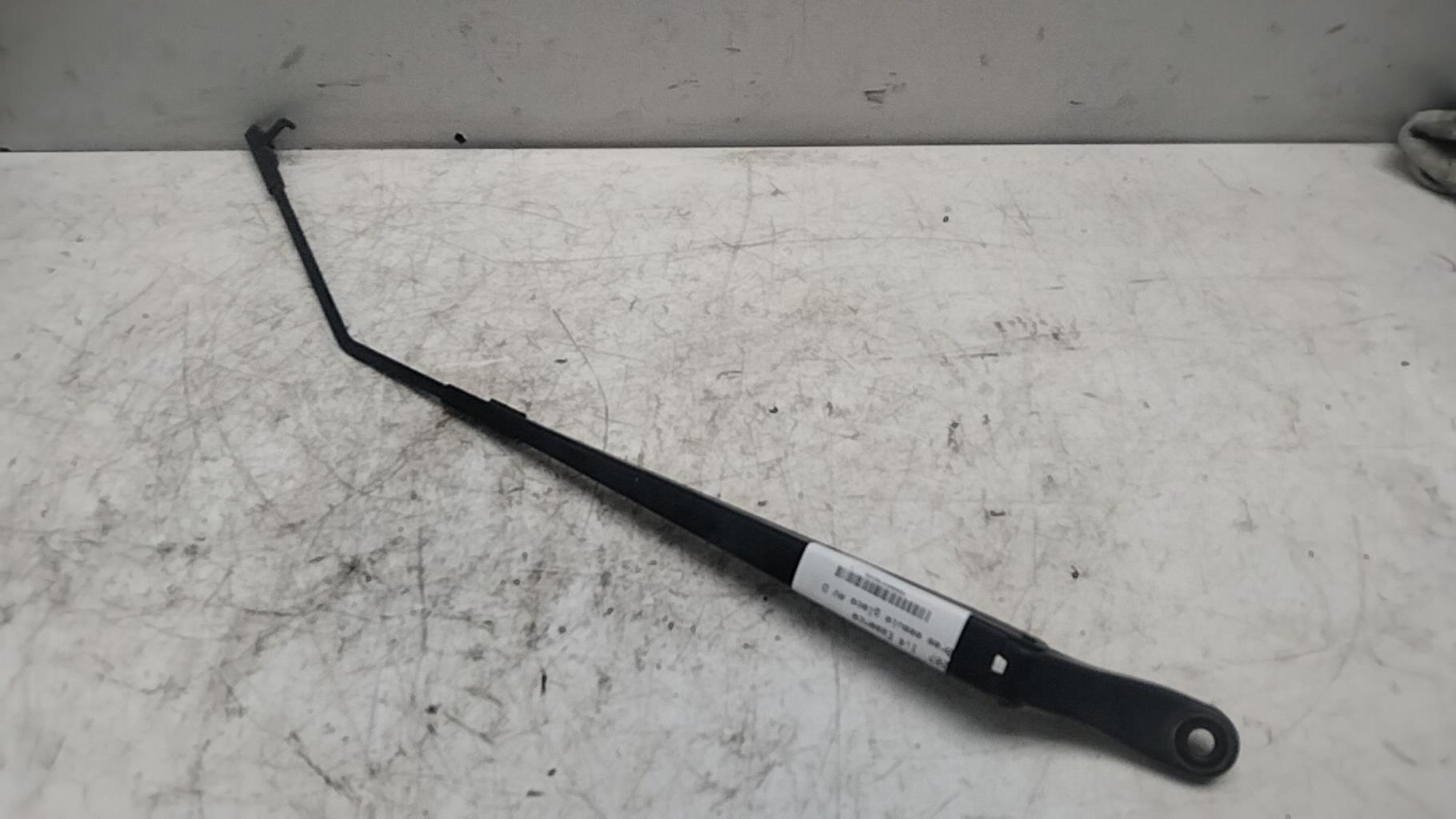 Braccio tergicristallo anteriore destro PEUGEOT 207 Gasolina - 1