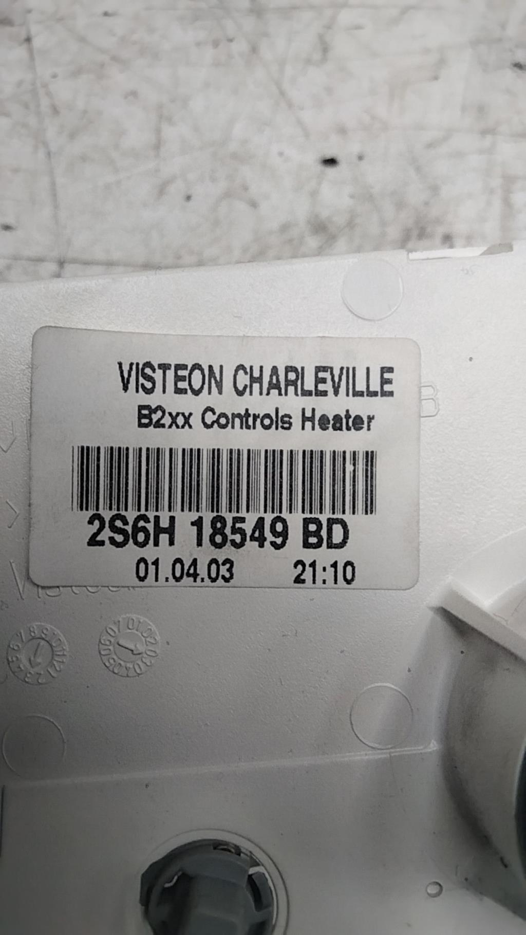 Commande chauffage FORD FIESTA 5 PHASE 1 Essence - 1