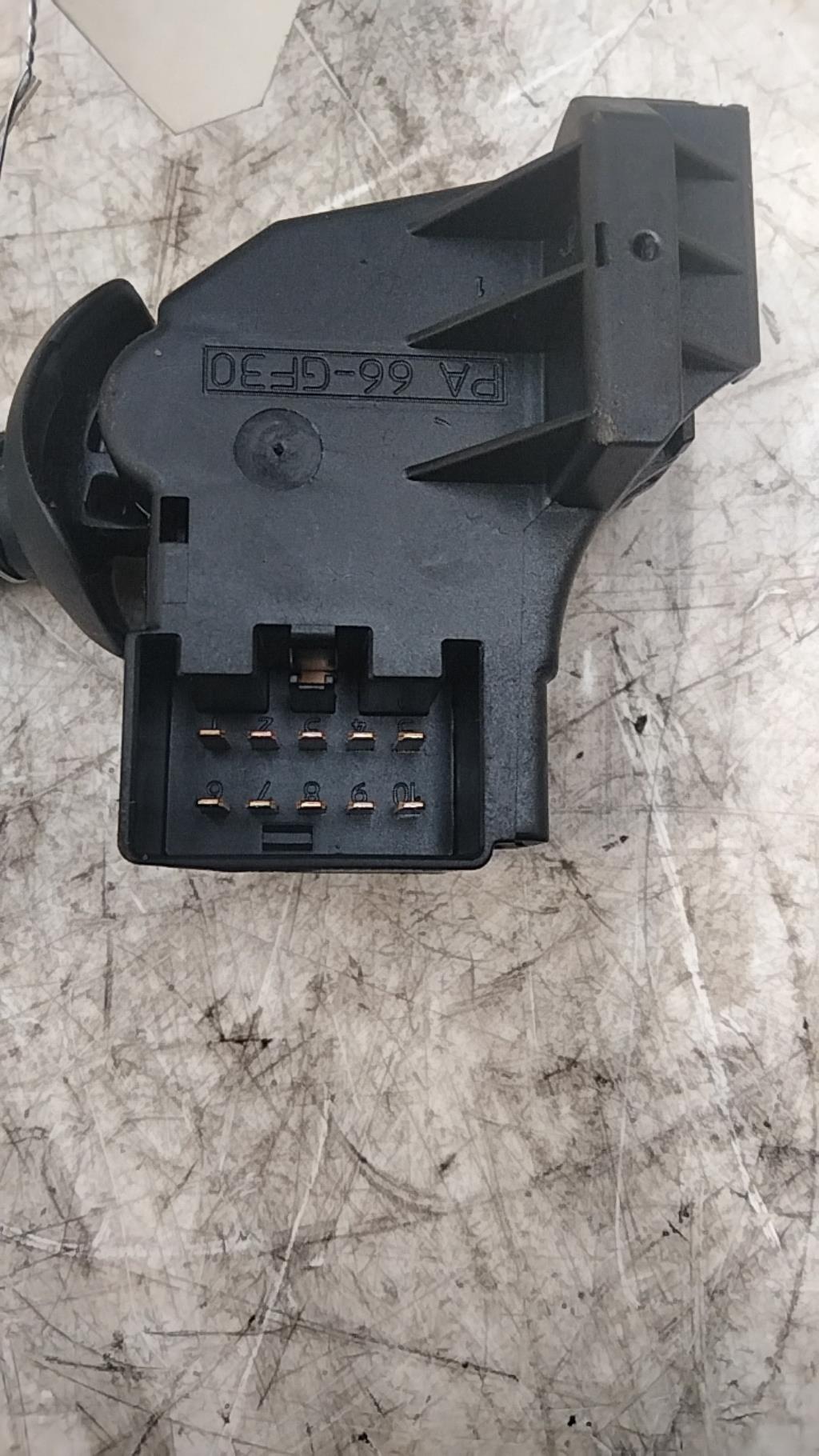 Commodo d'essuie glaces FORD FIESTA 5 PHASE 1 Essence - 1
