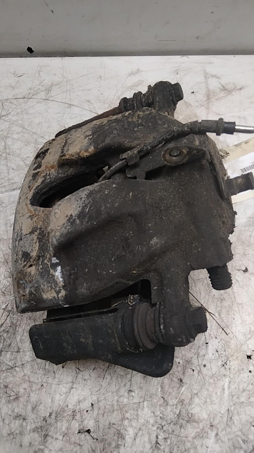 Etrier avant gauche (freinage) CITROEN C8 Diesel - 1