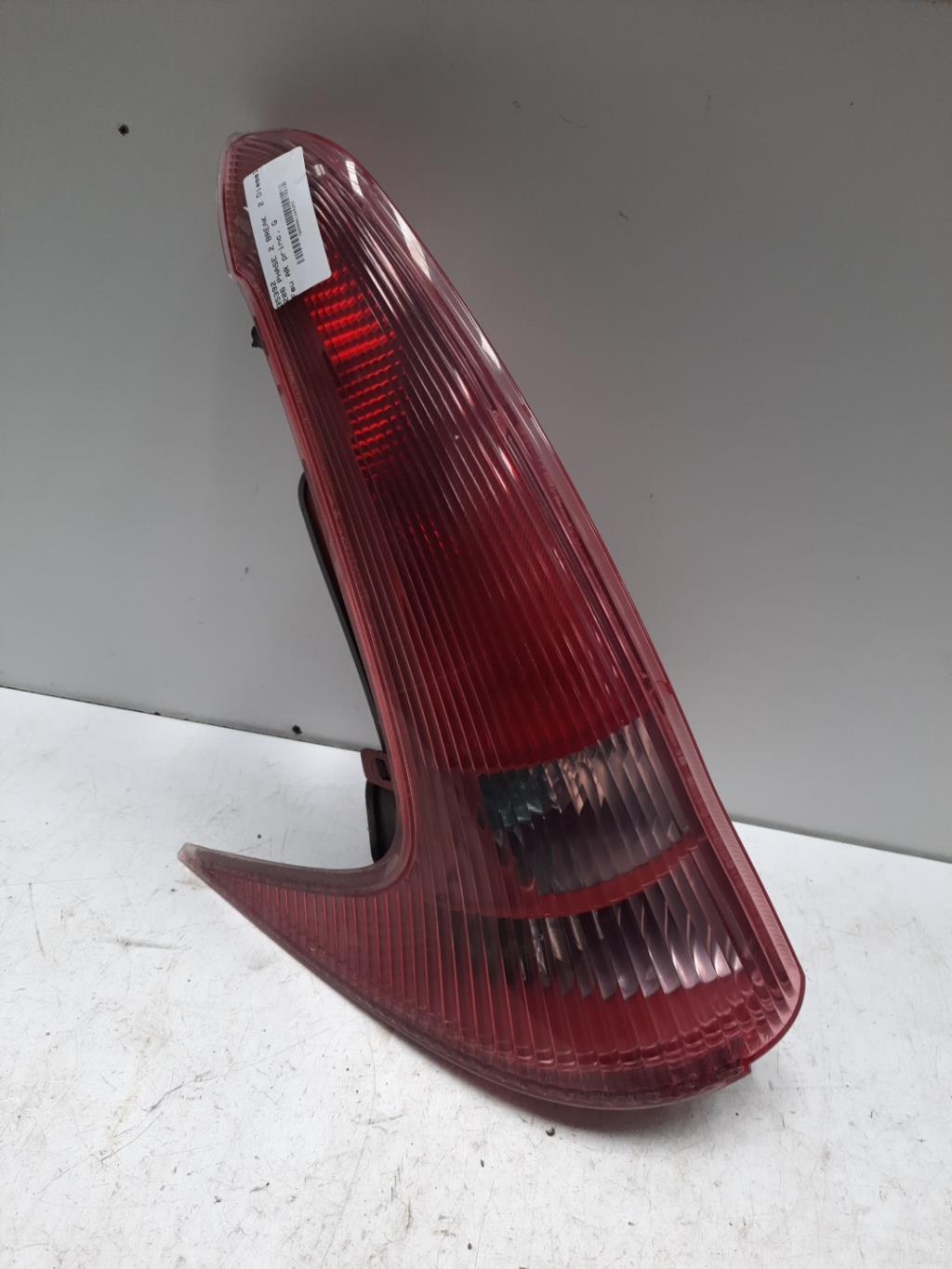 Fanale posteriore principale sinistro (luci) PEUGEOT 206 PHASE 2 BREAK Diésel - 1