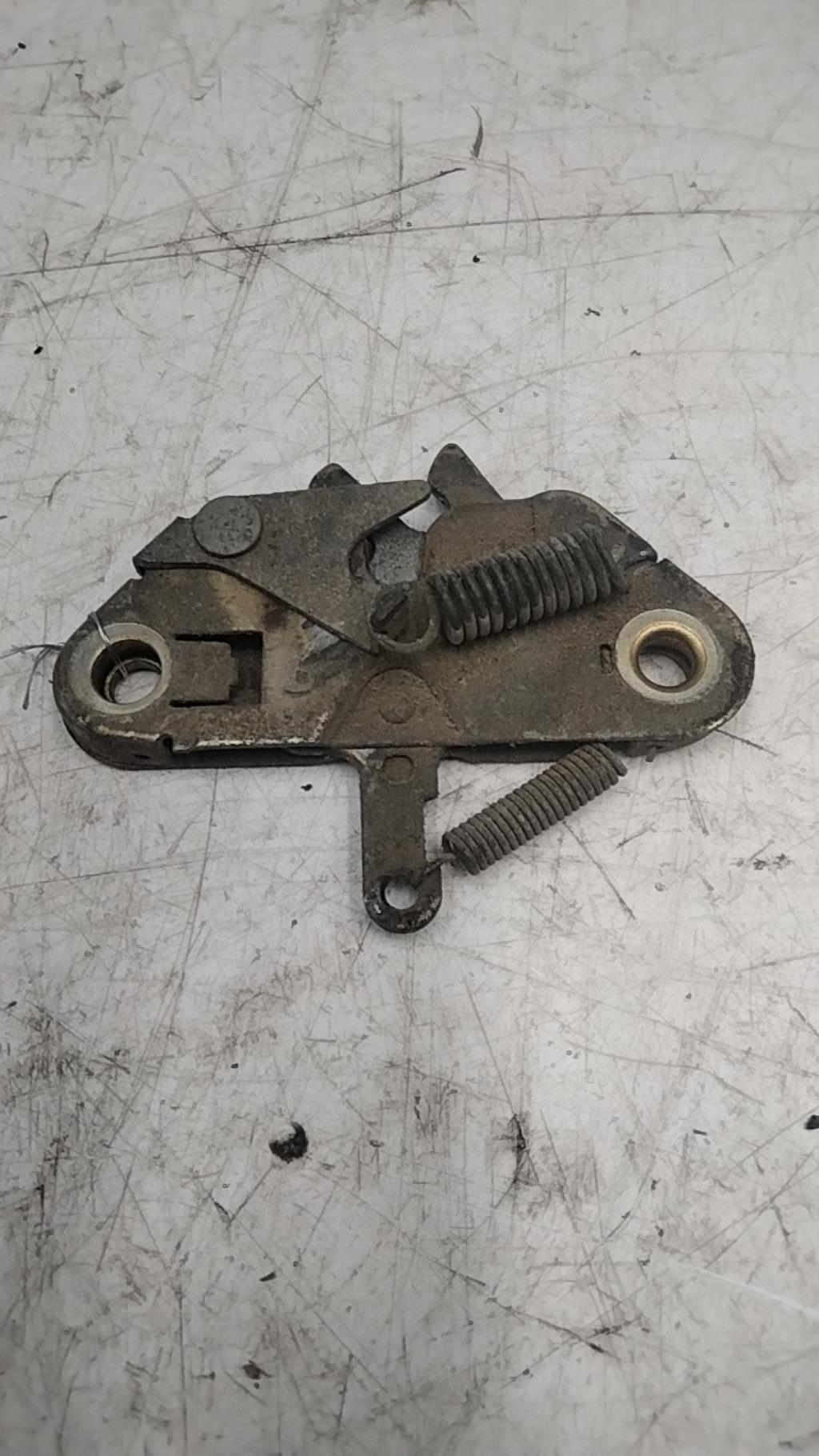 Serrure de capot CITROEN C15 Diesel - 1