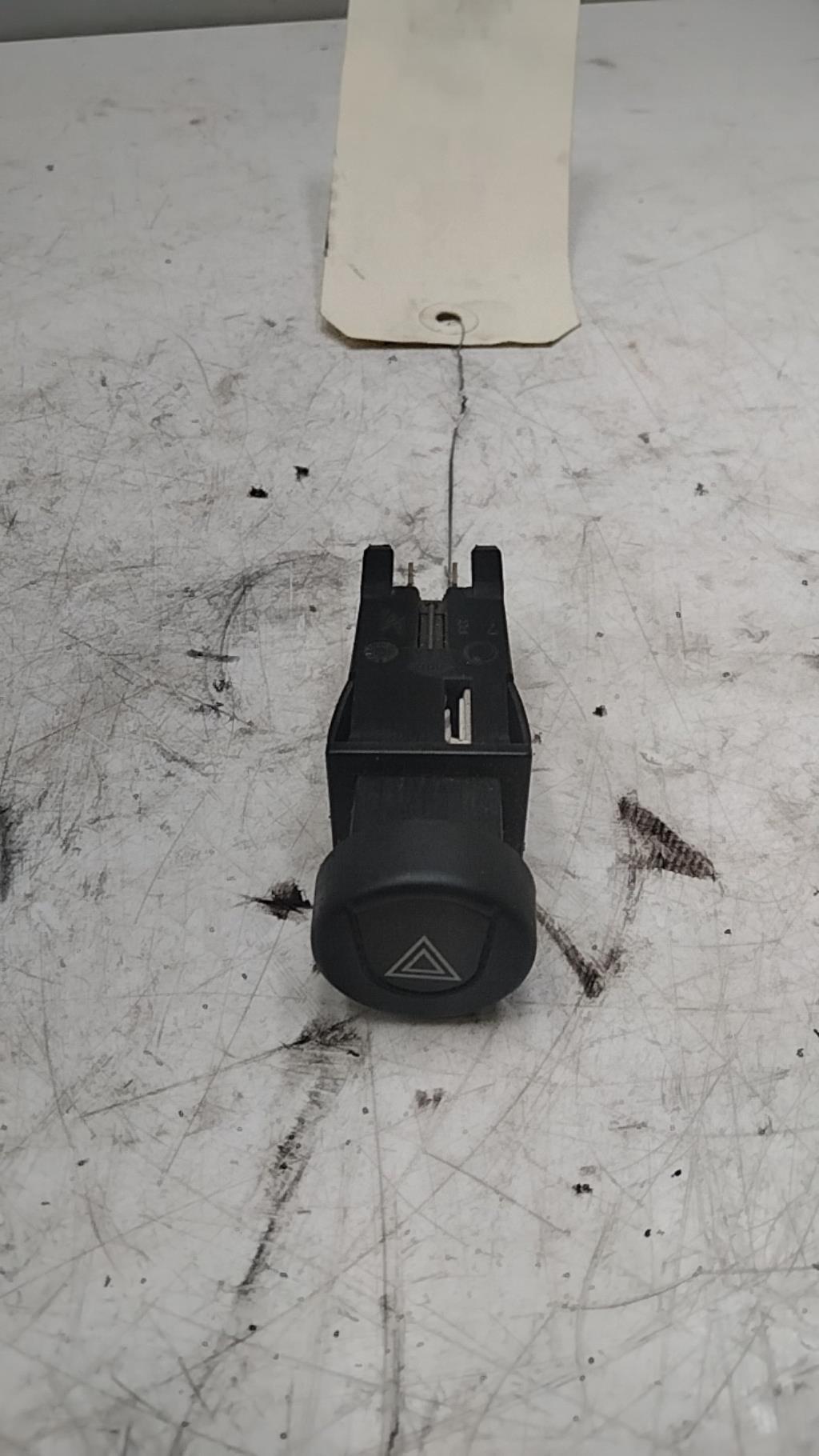 Interruttore luci emergenza PEUGEOT 306 PHASE 1  - 1