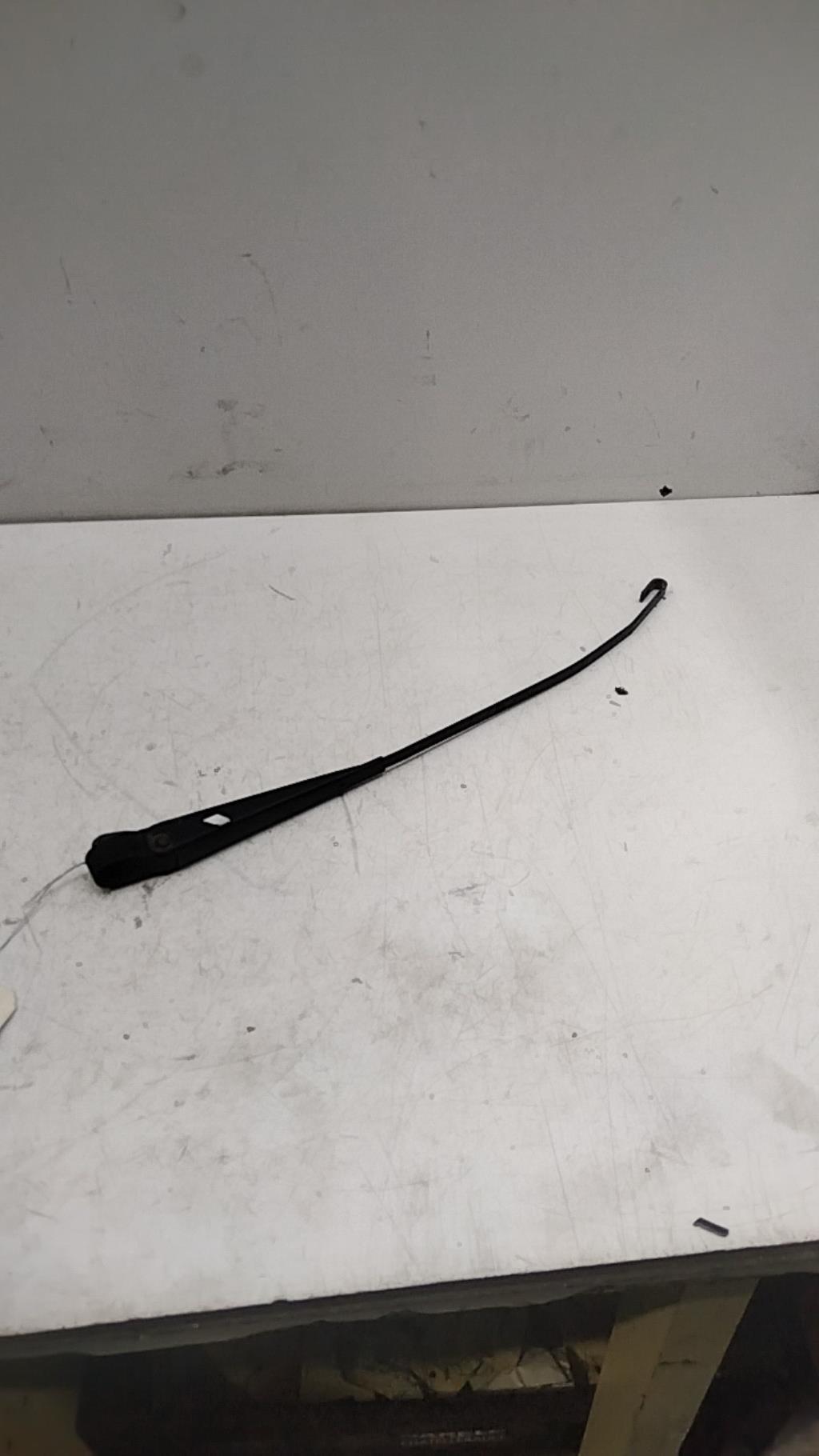 Braccio tergicristallo anteriore CITROEN C15 Diésel - 1