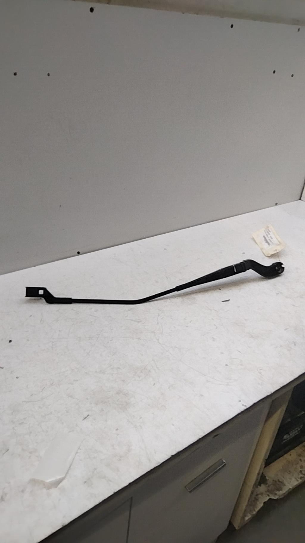 Braccio tergicristallo anteriore destro FORD ECOSPORT PHASE 2  - 1