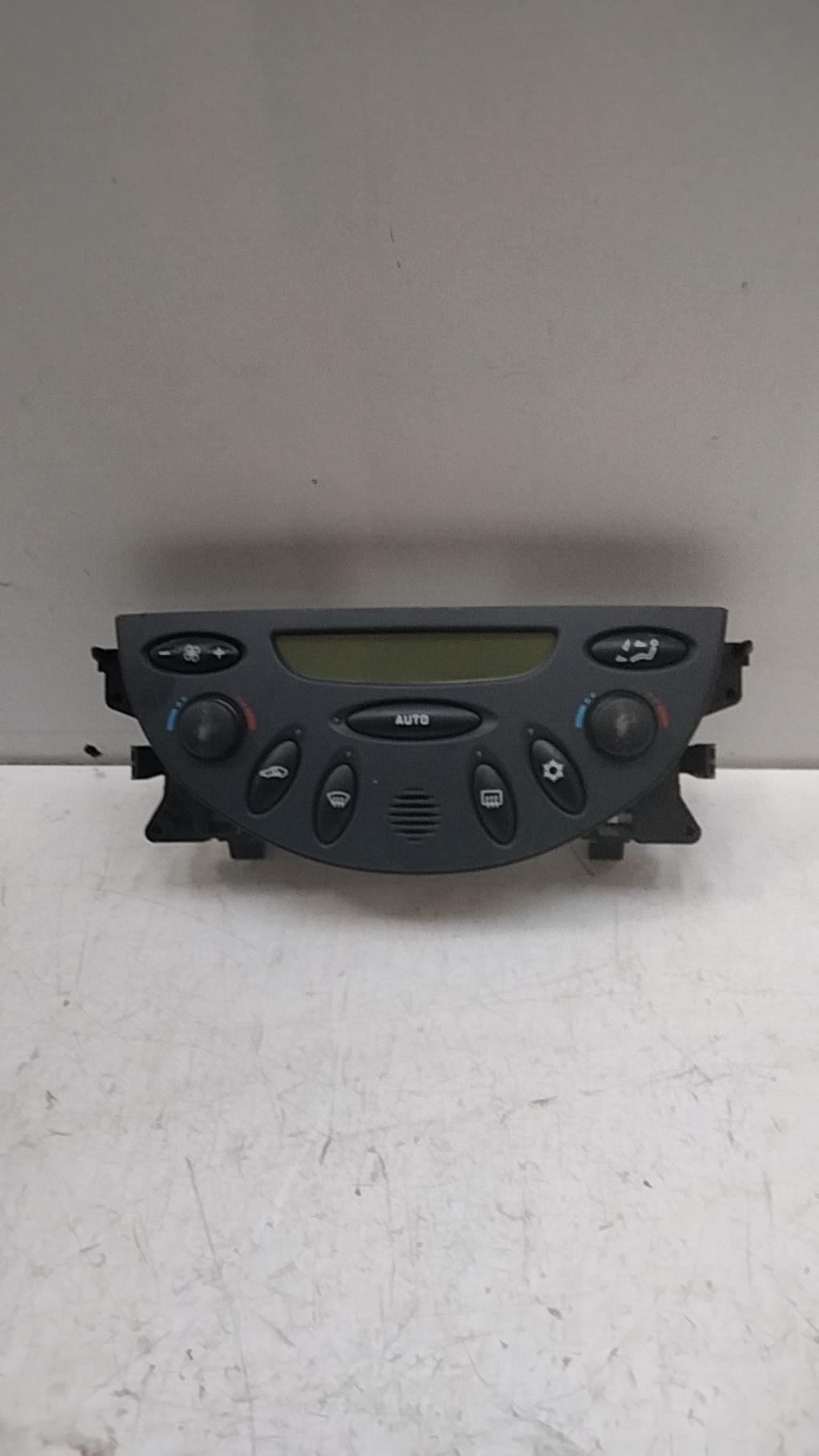 Commande chauffage CITROEN C5 1 PHASE 1 Essence - 1