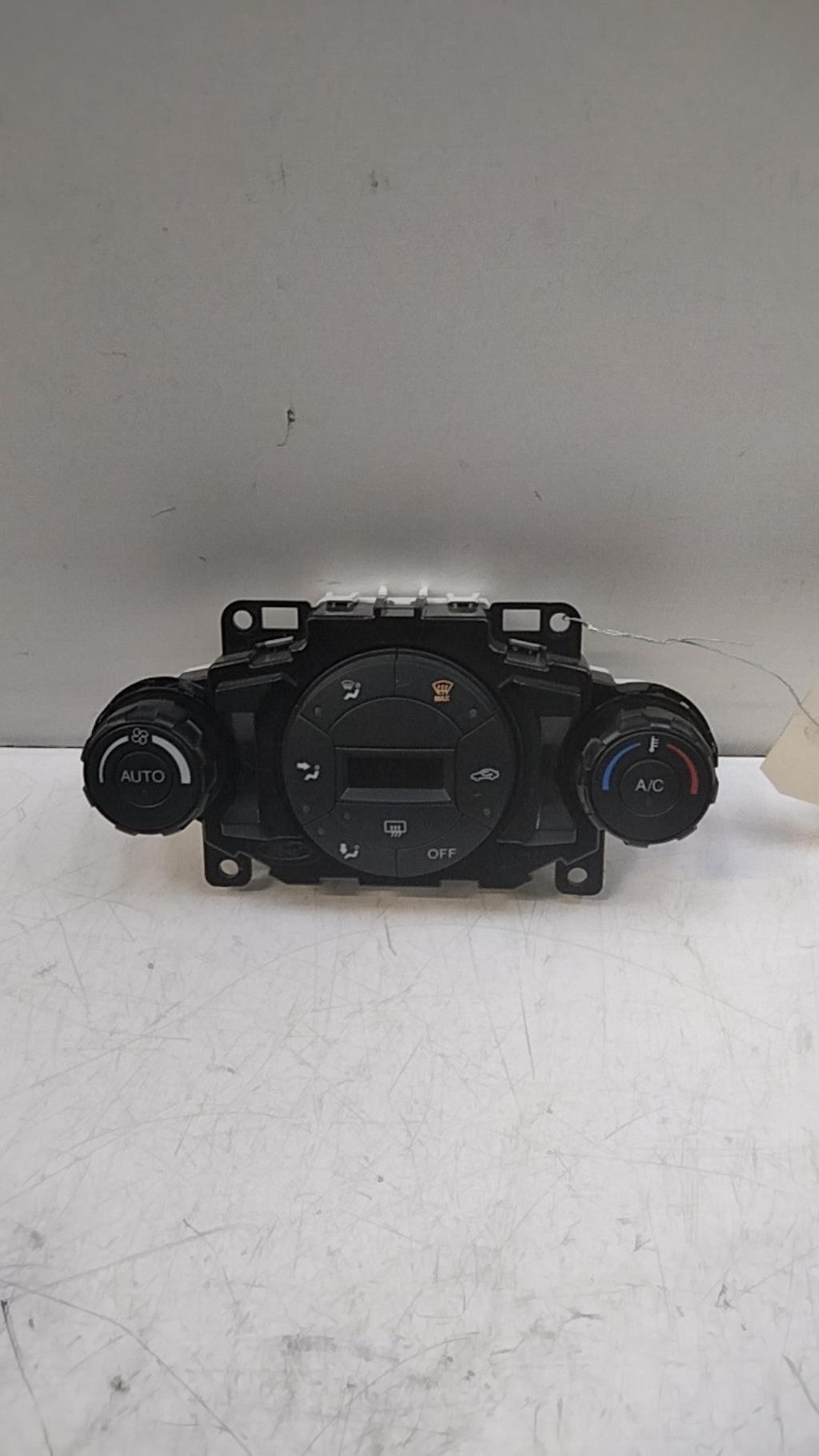 Commande chauffage FORD ECOSPORT PHASE 2  - 1