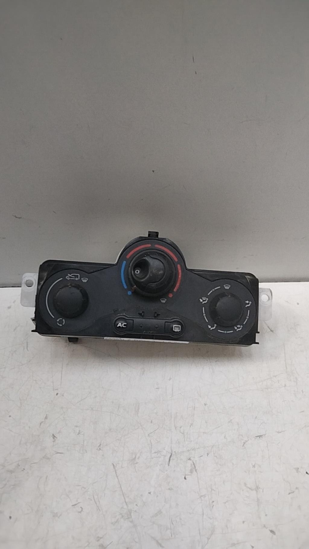 Commande chauffage RENAULT KANGOO 2 PHASE 1 Diesel - 1