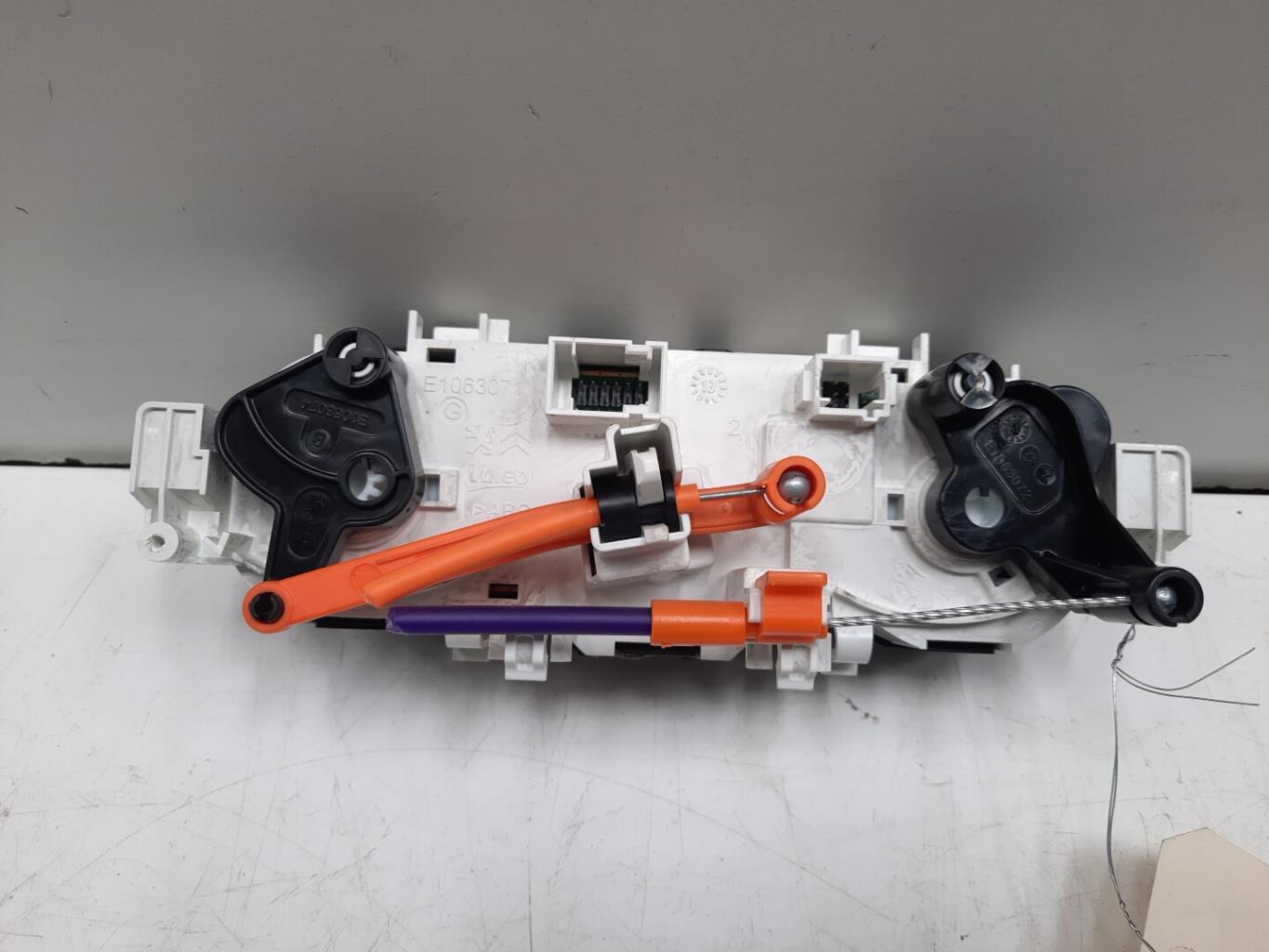 Commande chauffage PEUGEOT 208 1 PHASE 1 Diesel - 1