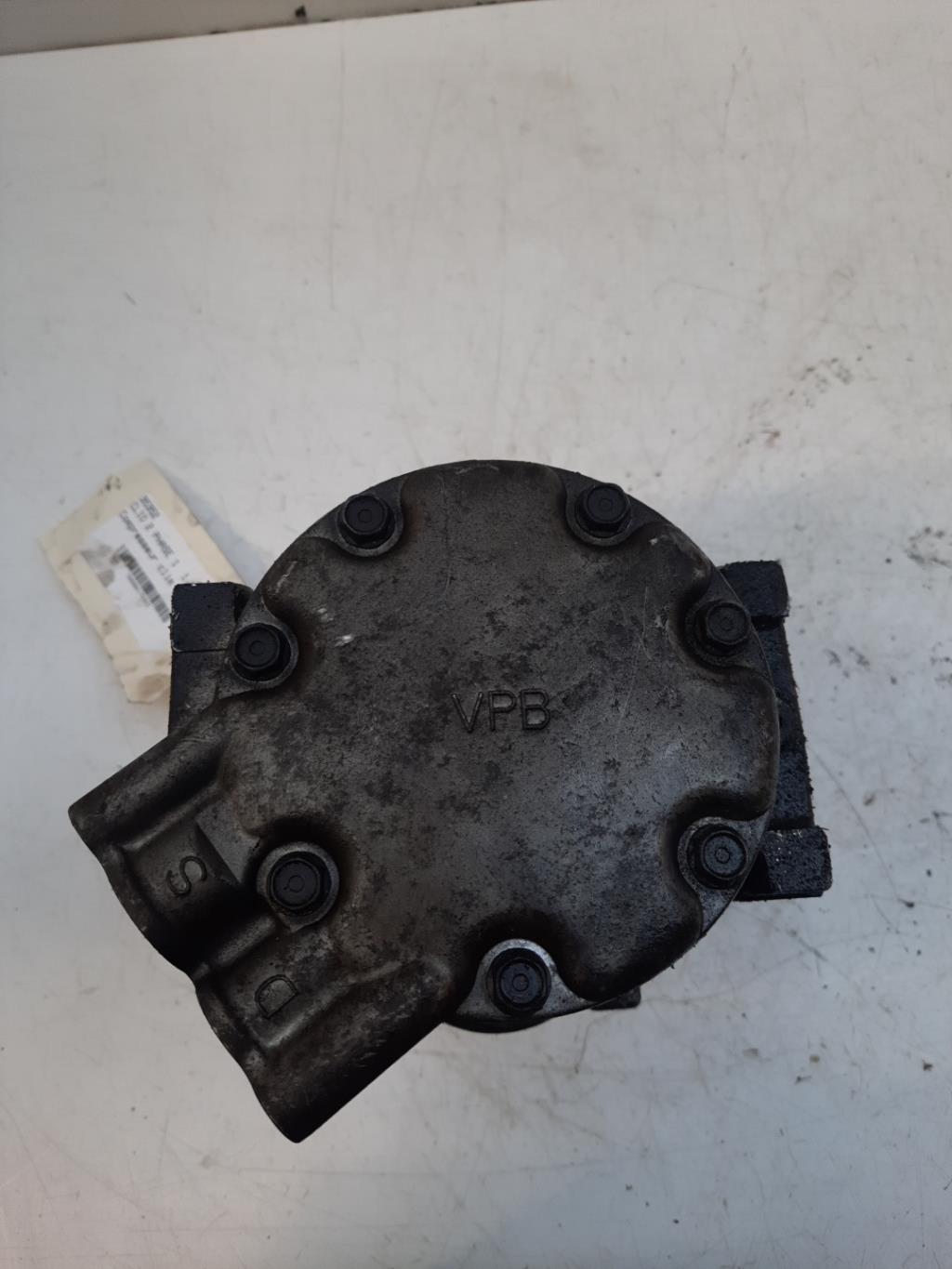 Compresseur clim RENAULT CLIO 2 PHASE 1 Essence - 1