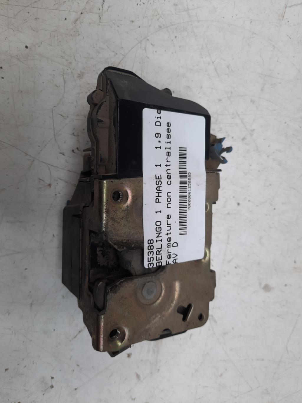 Chiusura non centralizzata anteriore destra CITROEN BERLINGO 1 PHASE 1 Diésel - 1