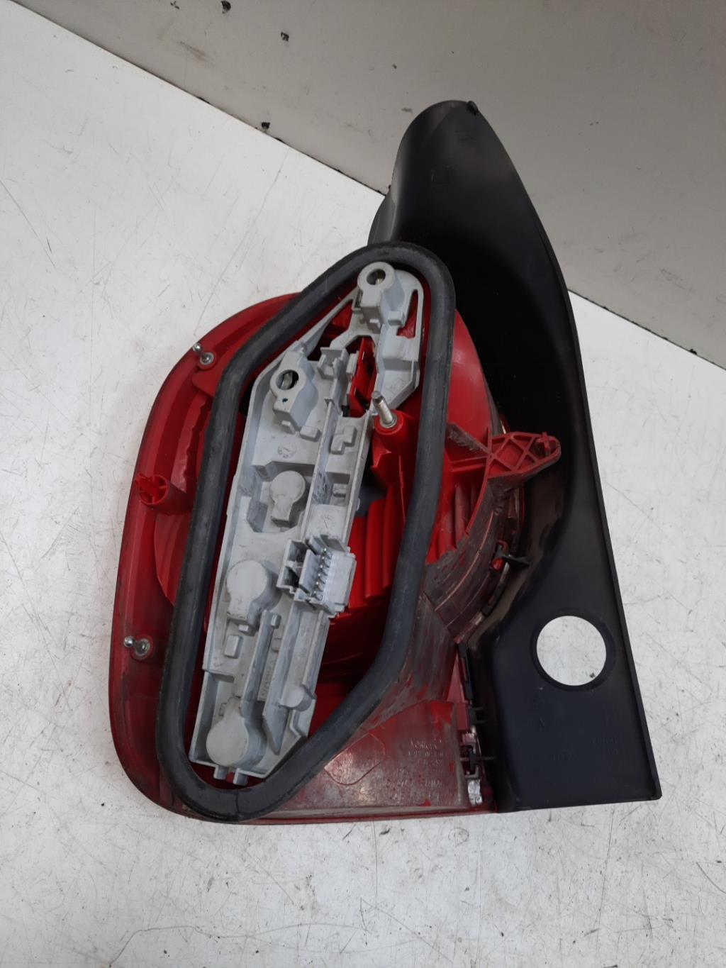 Fanale posteriore principale destro (luci) RENAULT MODUS PHASE 1 Gasolina - 1