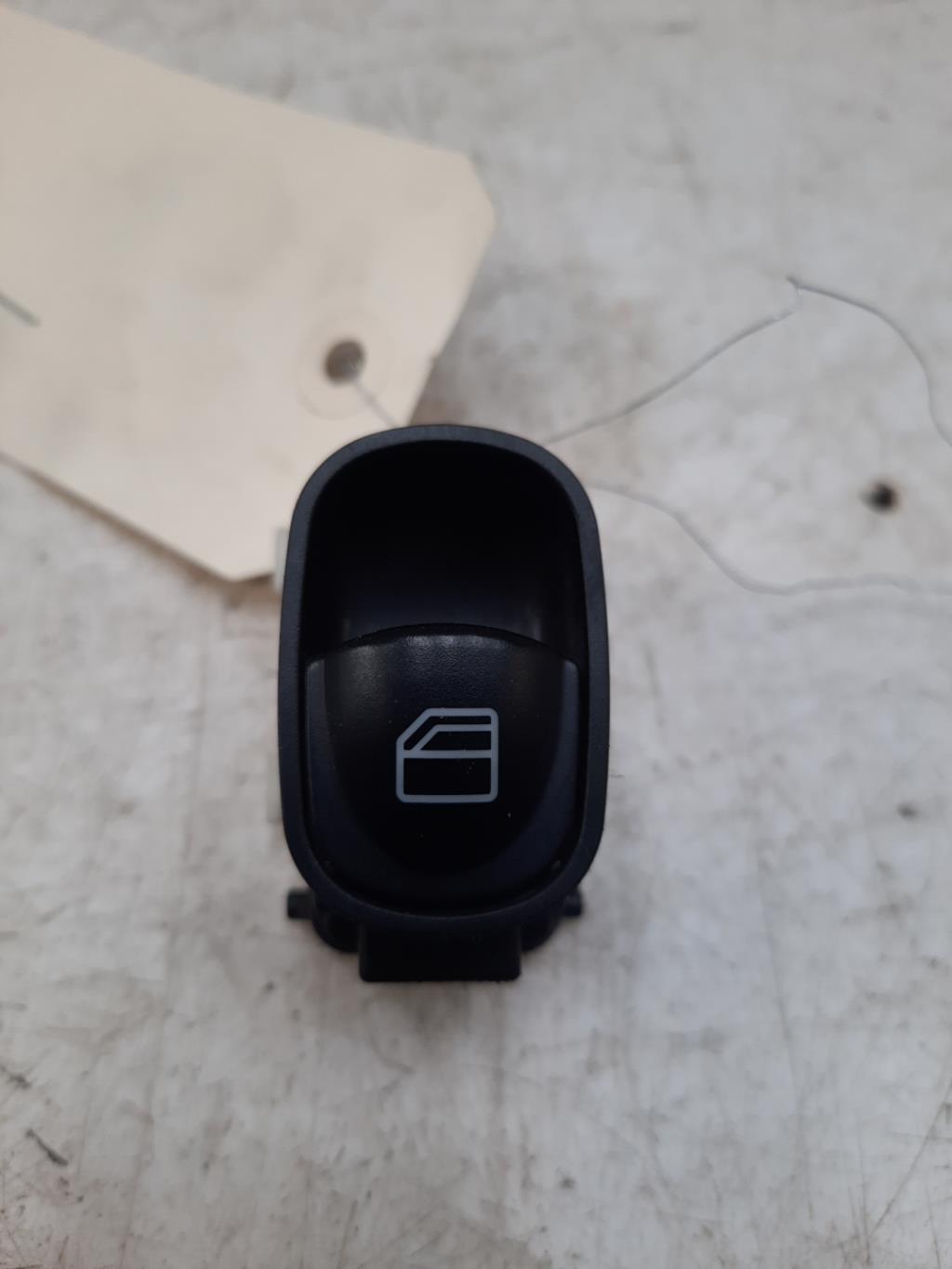 Interruttore lavacristalli posteriore sinistro MERCEDES CLASSE C 203 PHASE 1 Diésel - 1