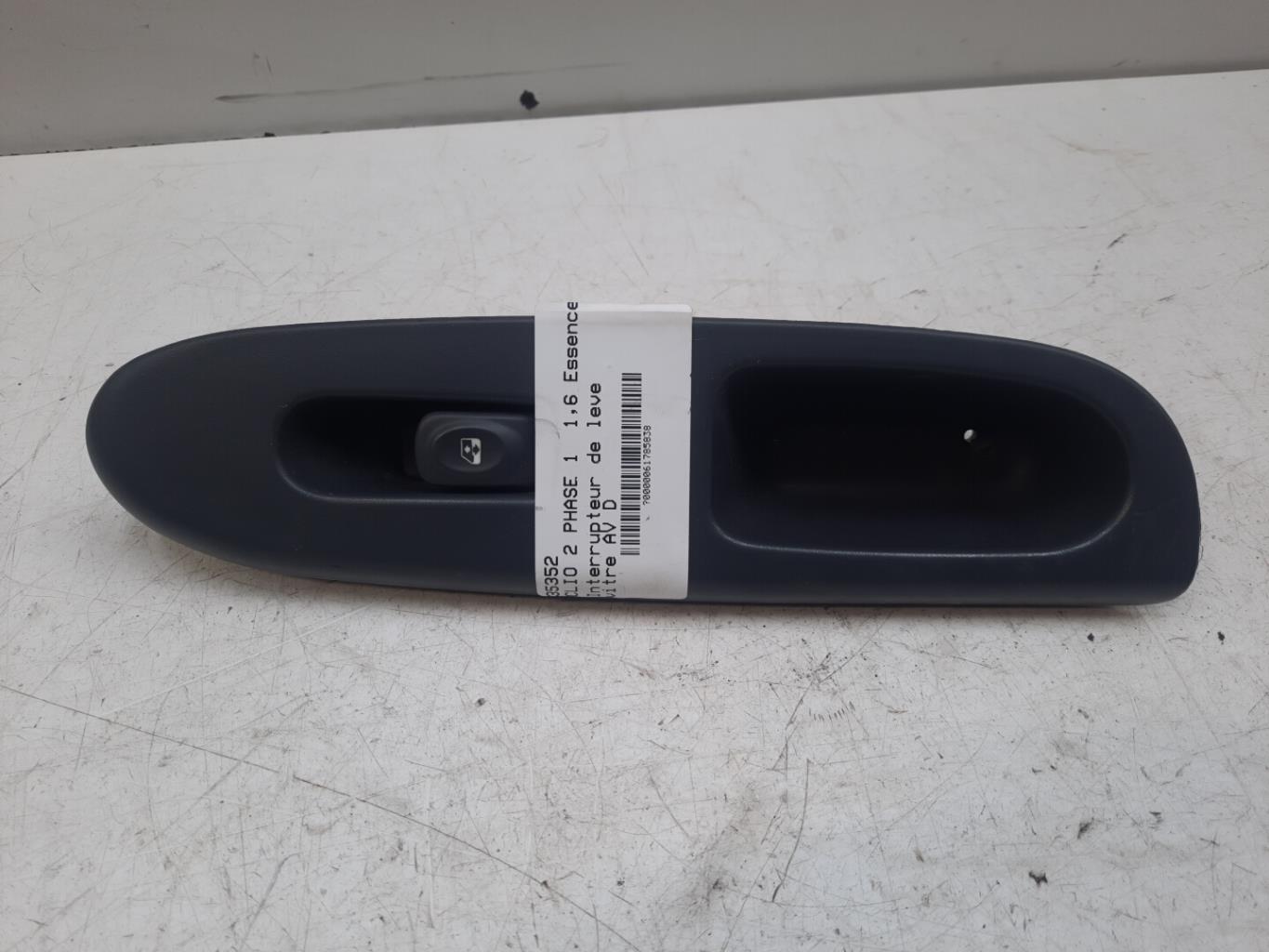 Interruttore lavacristalli anteriore destro RENAULT CLIO 2 PHASE 1 Gasolina - 1