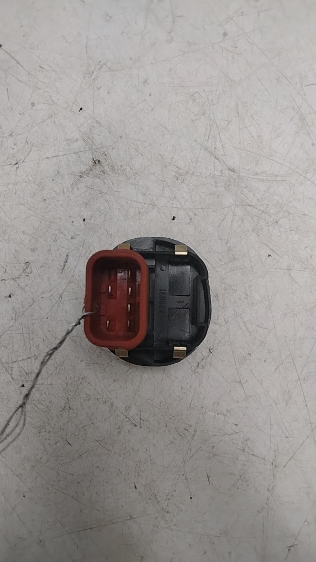 Interruttore lavacristalli anteriore destro FORD FIESTA 5 PHASE 1 Gasolina - 1