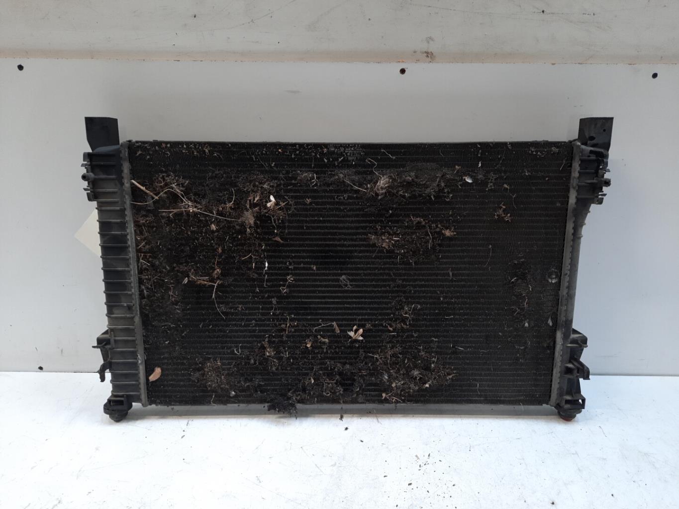 Radiateur eau MERCEDES CLASSE C 203 PHASE 1 Diesel - 1