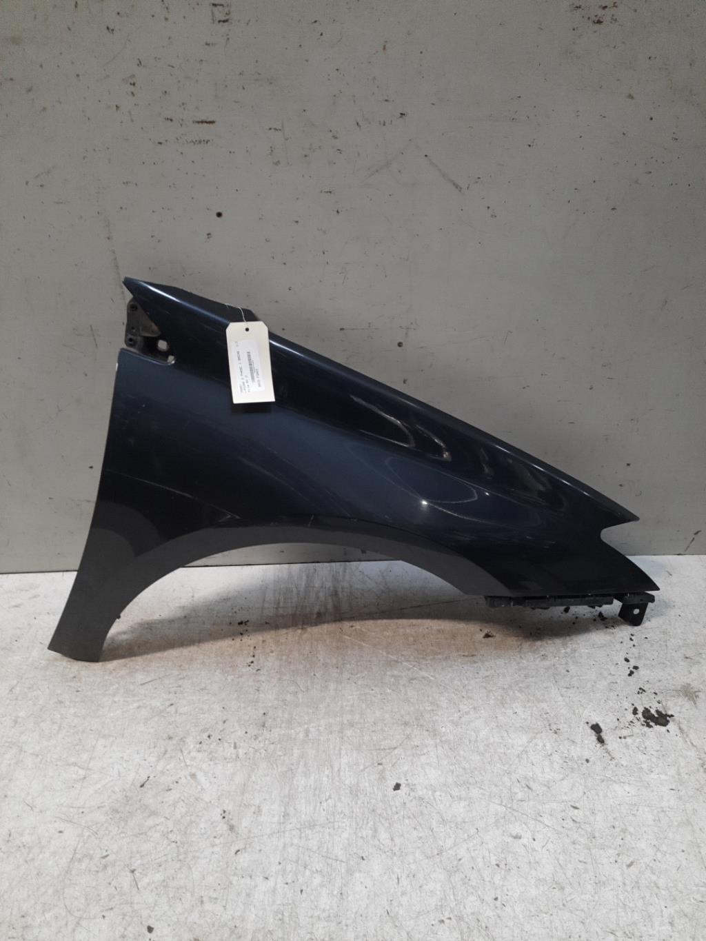 Parafango anteriore destro RENAULT LAGUNA 3 PHASE 1 BREAK Diésel - 1