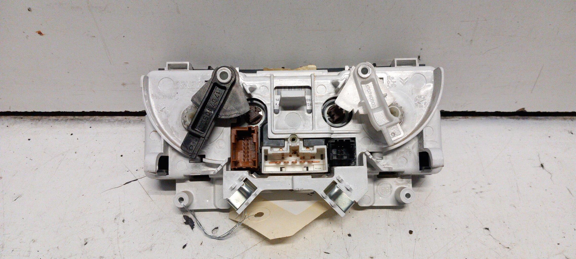 Commande chauffage PEUGEOT EXPERT 2 Diesel - 1