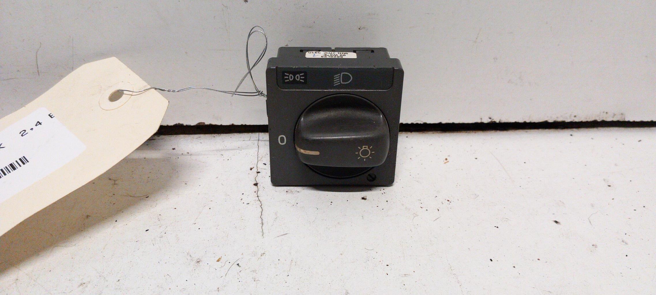 Commande de phare VOLVO V 70 1 PHASE 1 BREAK Essence - 1