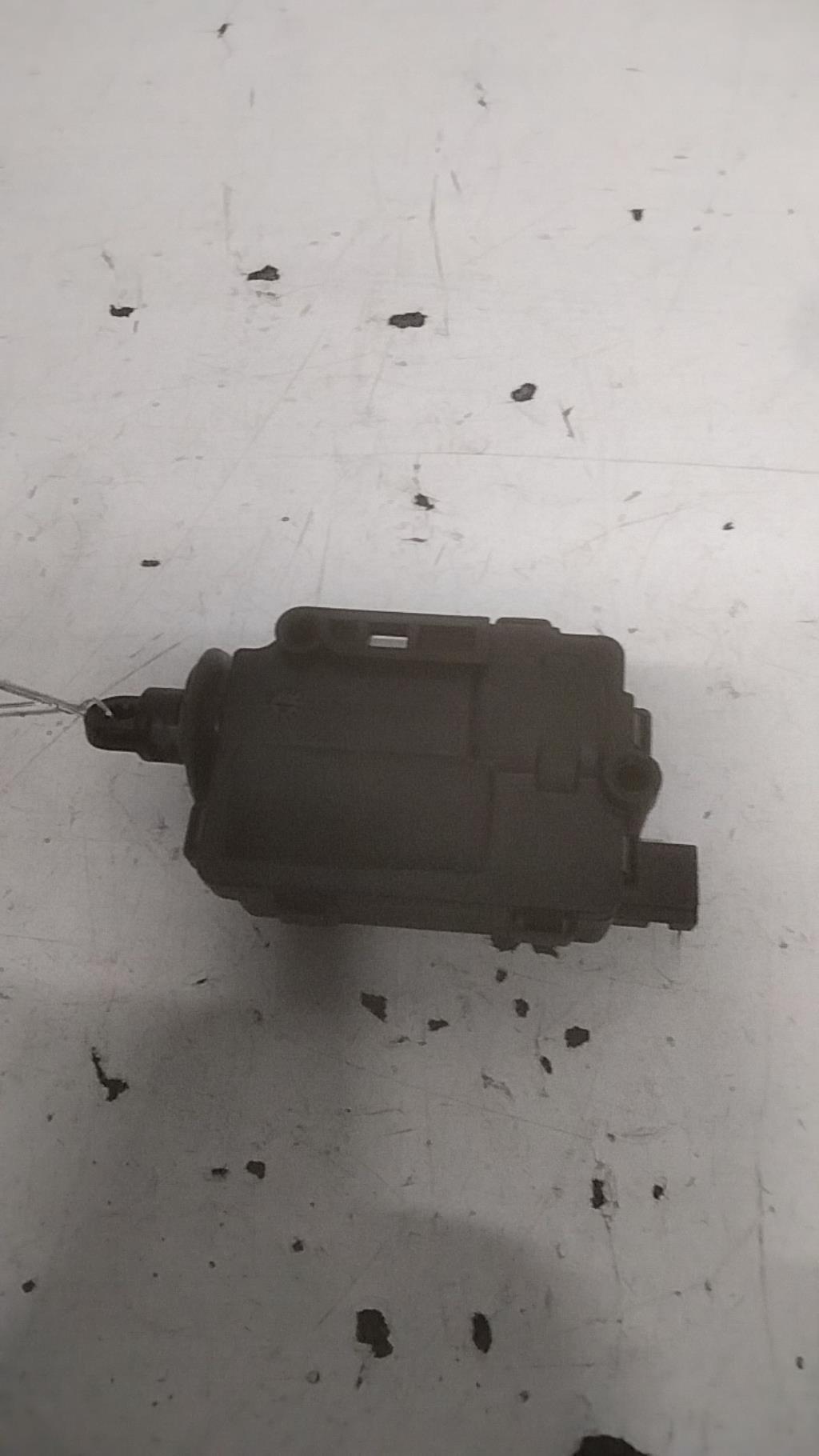Chiusura centralizzata bagagliaio OPEL ZAFIRA A PHASE 1 Diésel - 1