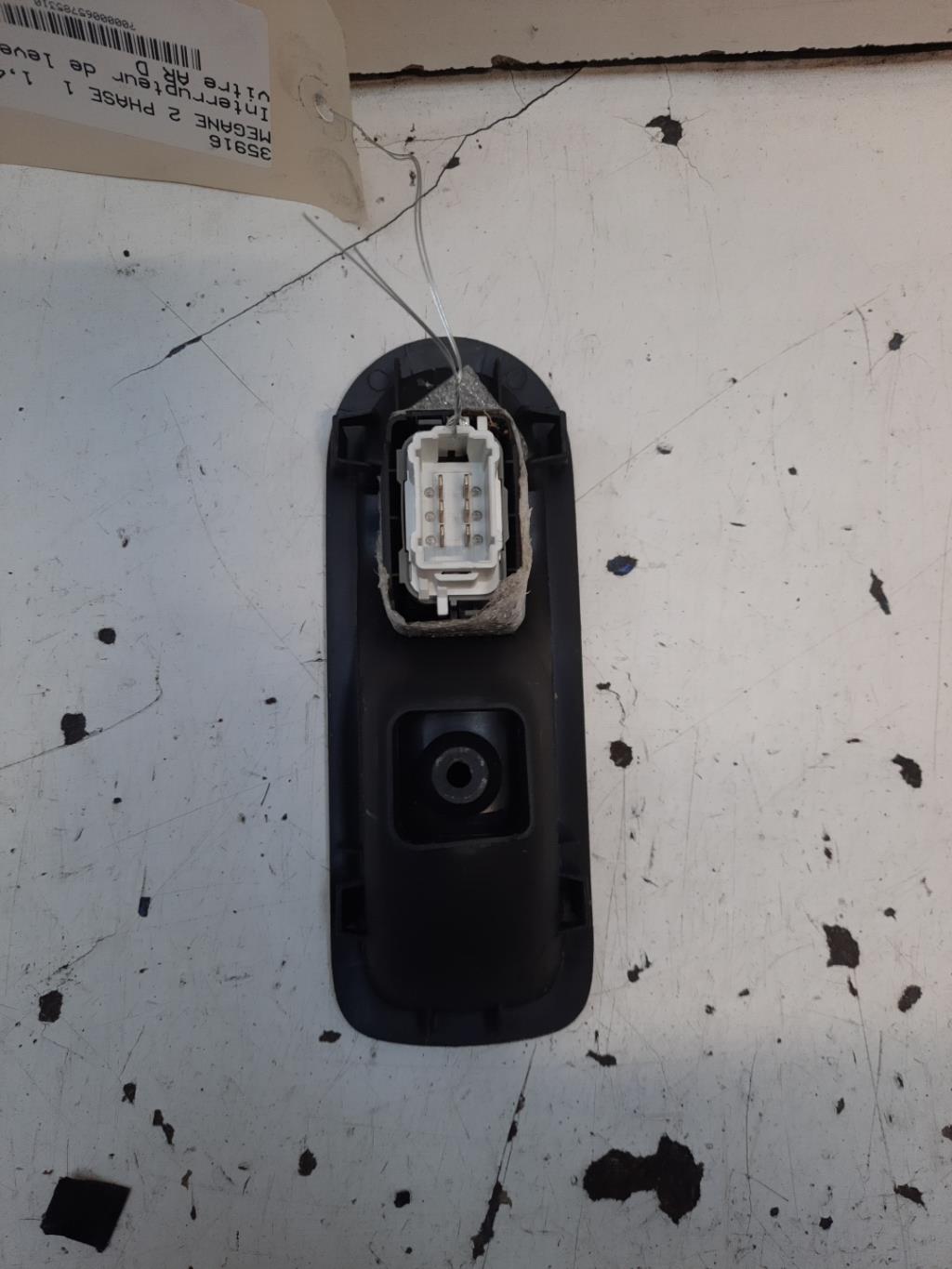 Interruttore lavacristalli posteriore destro RENAULT MEGANE 2 PHASE 1 Gasolina - 1