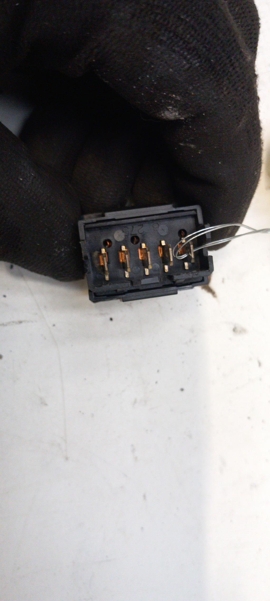 Interruttore lavacristalli anteriore destro PEUGEOT 406 PHASE 1 Diésel - 1