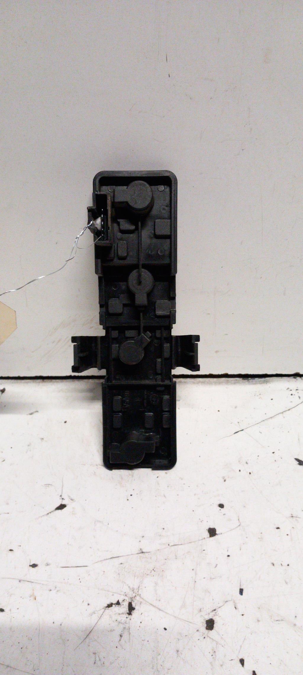 Base portalampade fanale posteriore destro CITROEN XSARA PICASSO PHASE 1 Diésel - 1