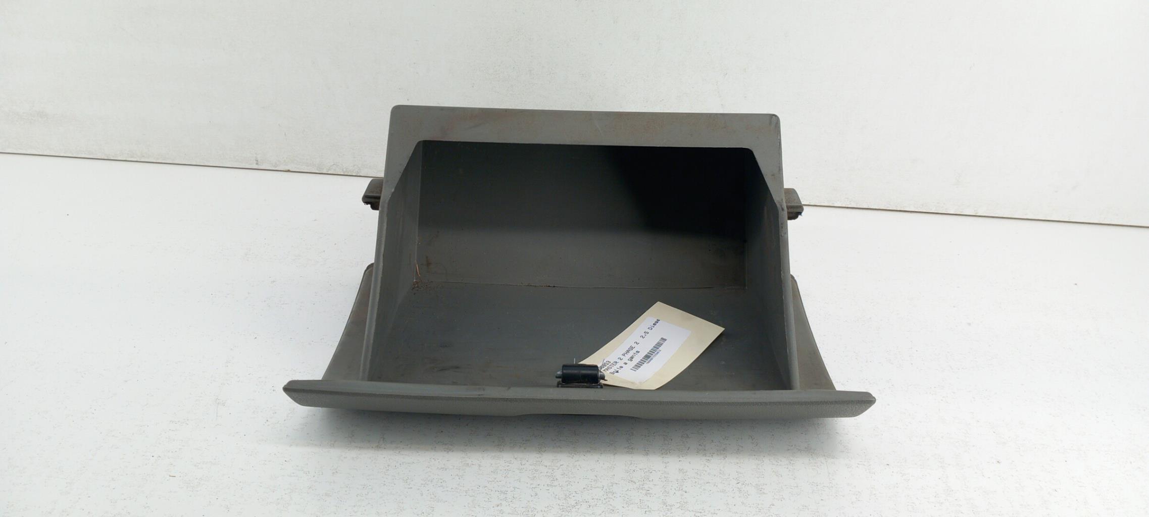 Boite a gants RENAULT MASTER 2 PHASE 2 Diesel - 1