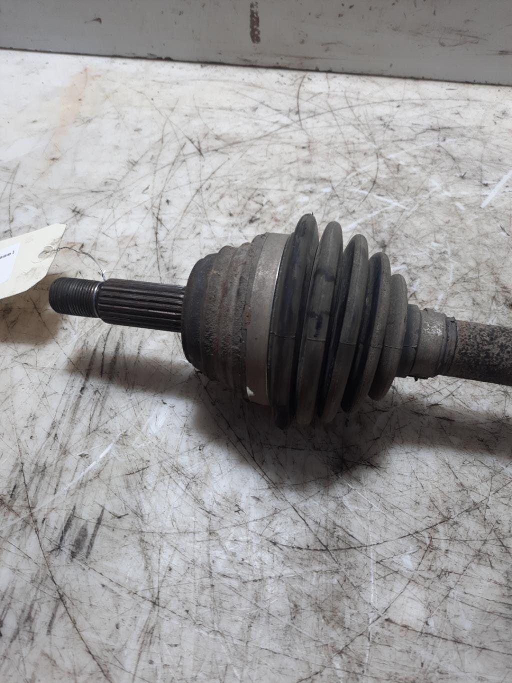 Giunto cardanico albero di trasmissione sinistro VOLKSWAGEN POLO 3 PHASE 1 Diésel - 1