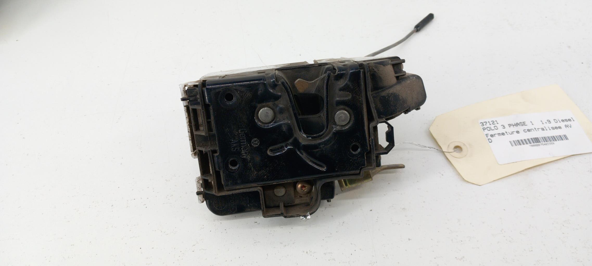 Chiusura centralizzata anteriore destra VOLKSWAGEN POLO 3 PHASE 1 Diésel - 1