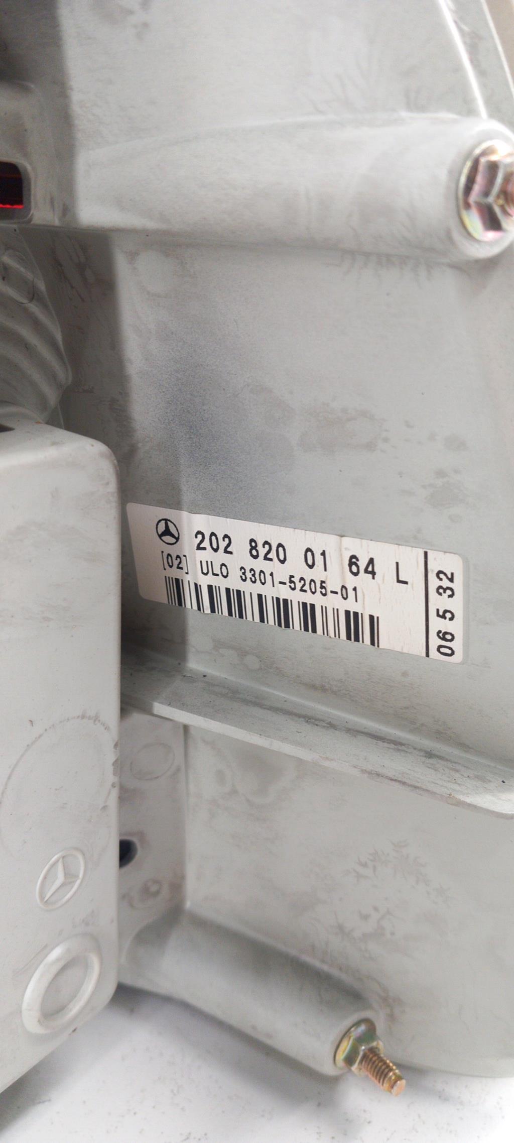 Fanale posteriore principale sinistro (luci) MERCEDES CLASSE C 202 PHASE 1 Gasolina - 1