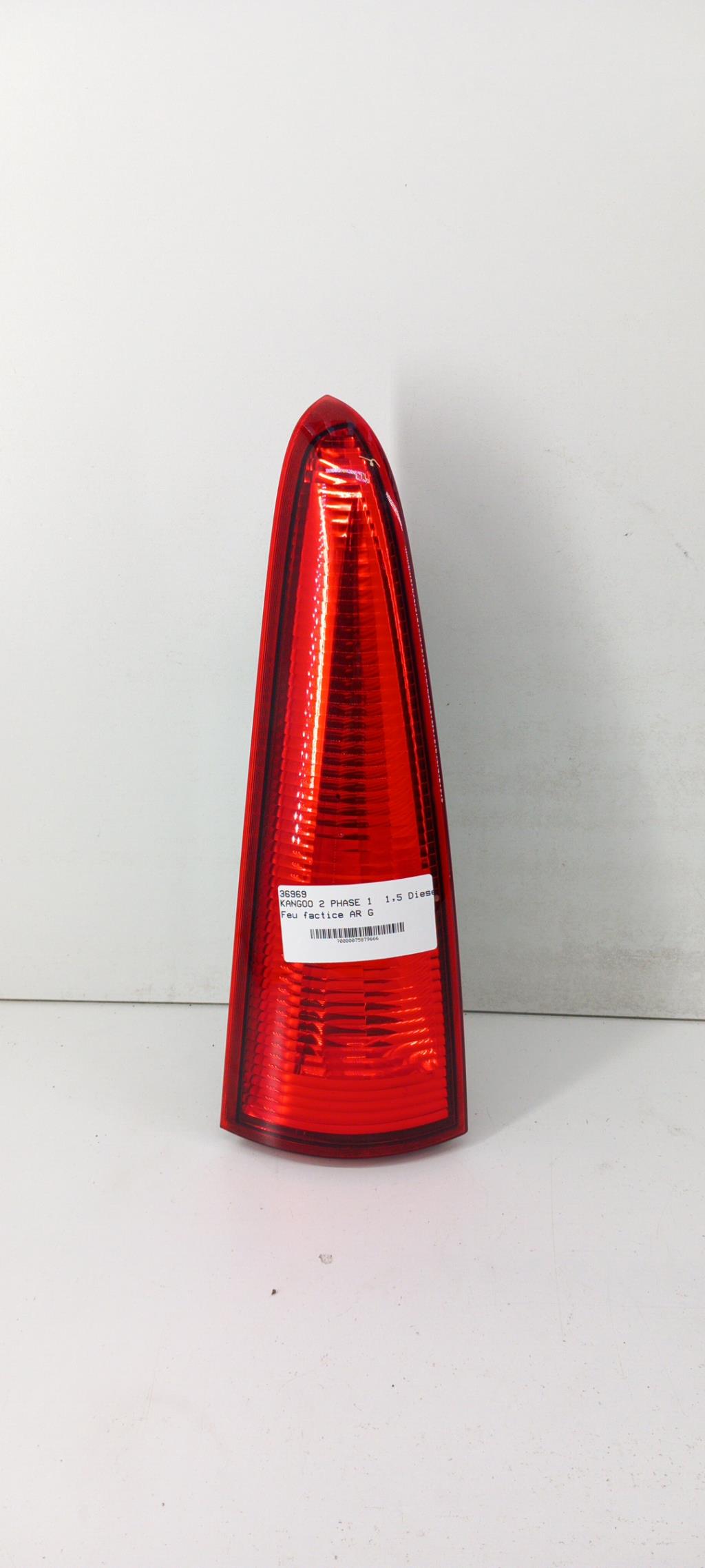 Fanale finto posteriore sinistro RENAULT KANGOO 2 PHASE 1 Diésel - 1