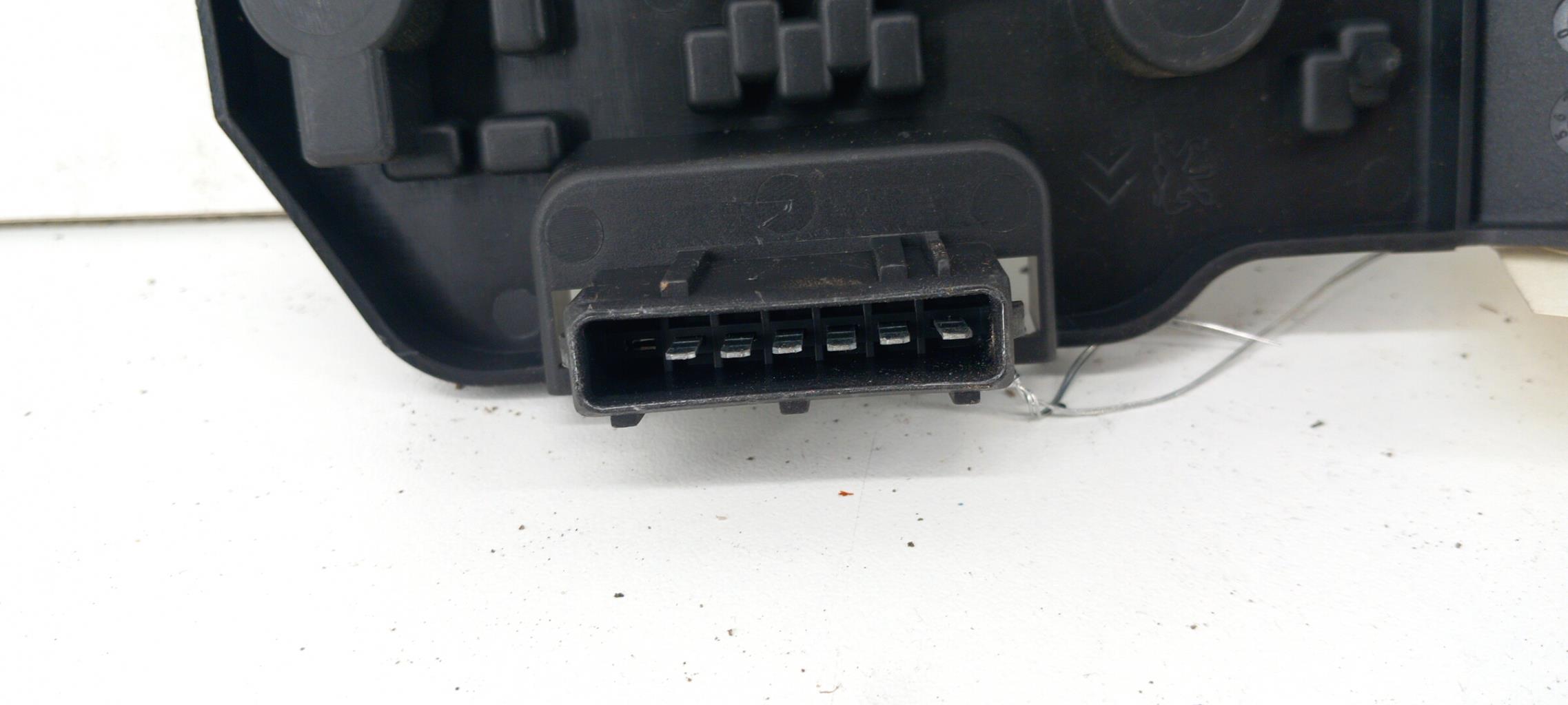 Base portalampade fanale posteriore destro CITROEN XSARA PHASE 1 Diésel - 1
