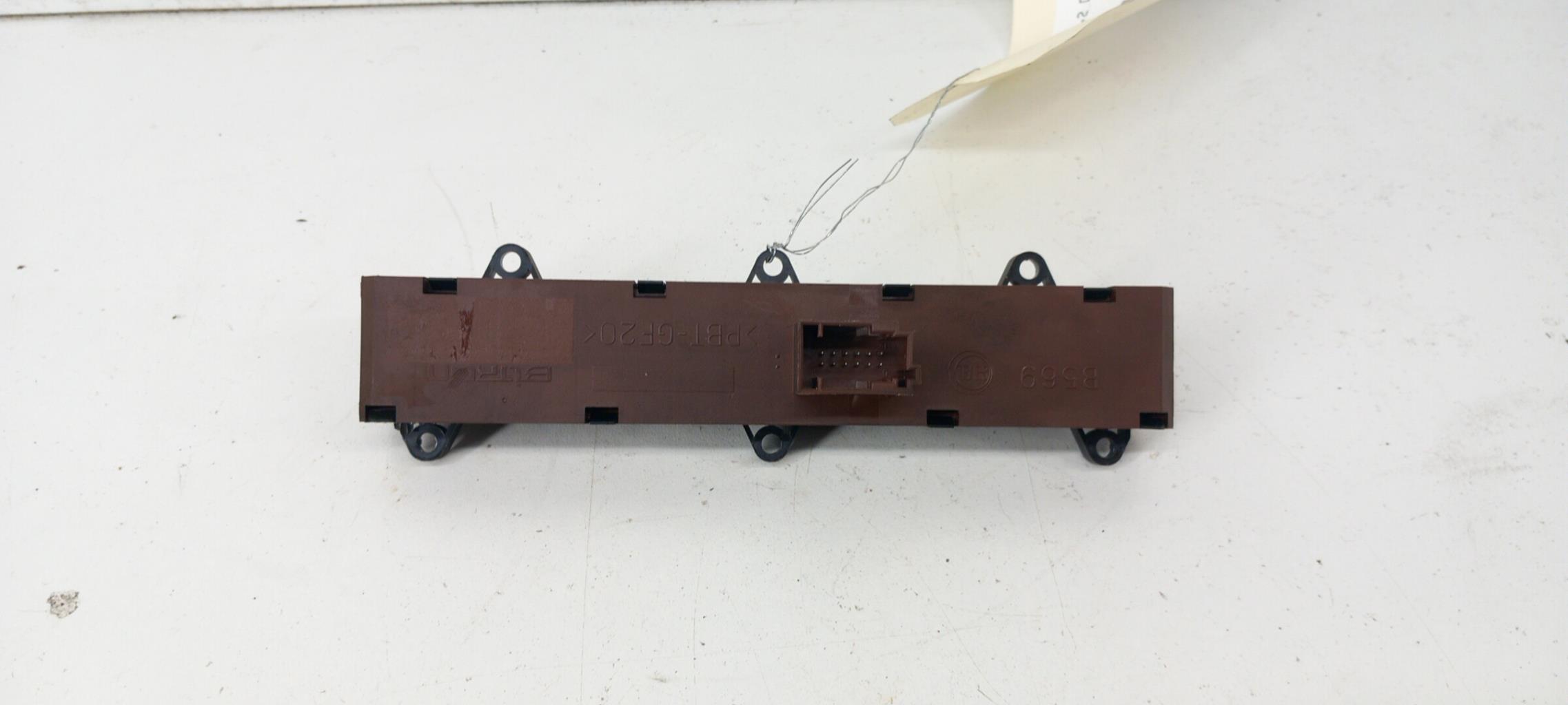 Bouton de warning CITROEN JUMPER 3 PHASE 1 Diesel - 1