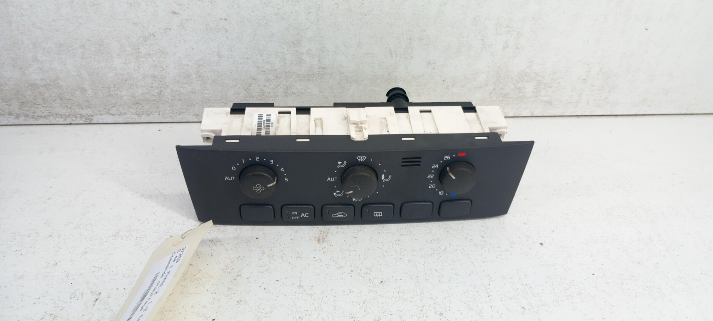 Commande chauffage VOLVO S 40 1 PHASE 2 Essence - 1