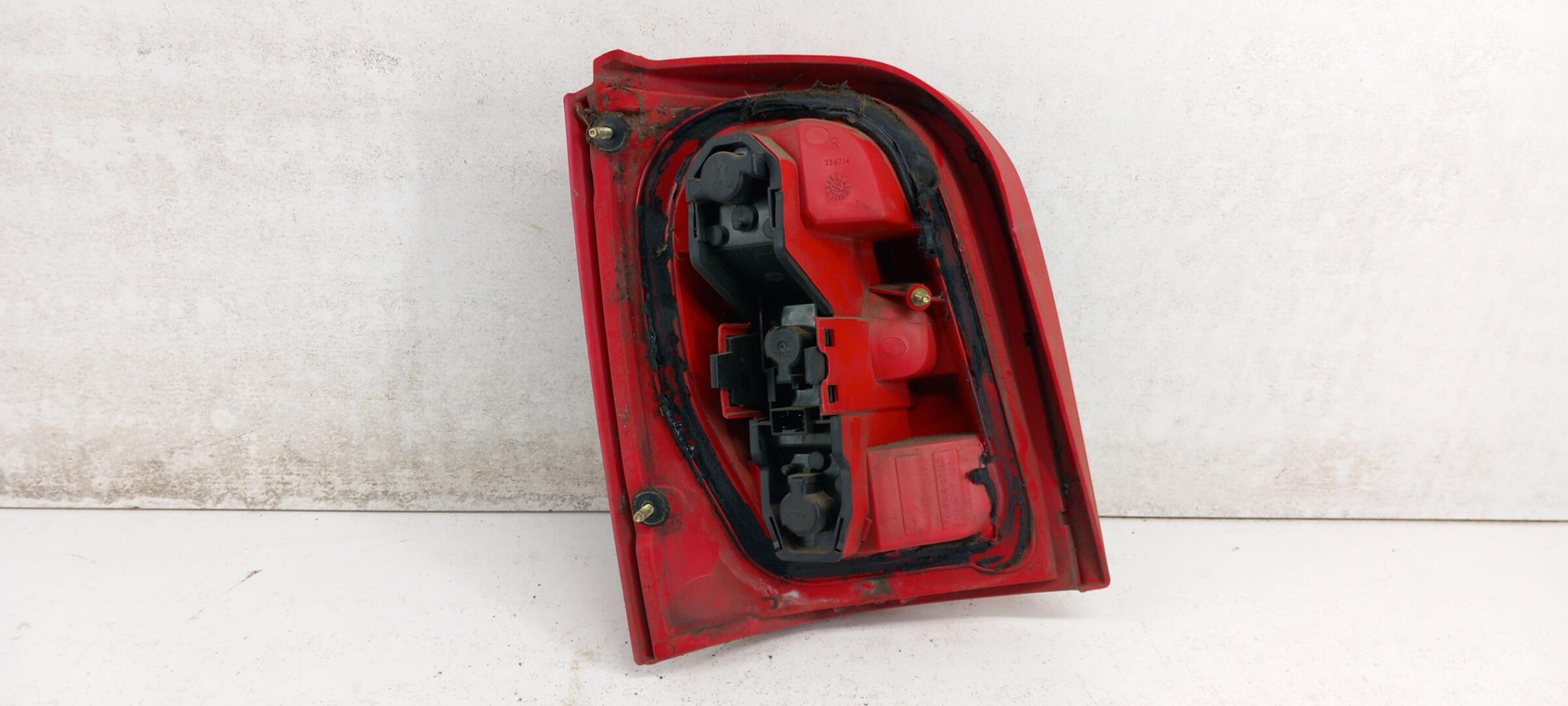 Fanale posteriore principale destro (luci) NISSAN MICRA 2 PHASE 4 Gasolina - 1