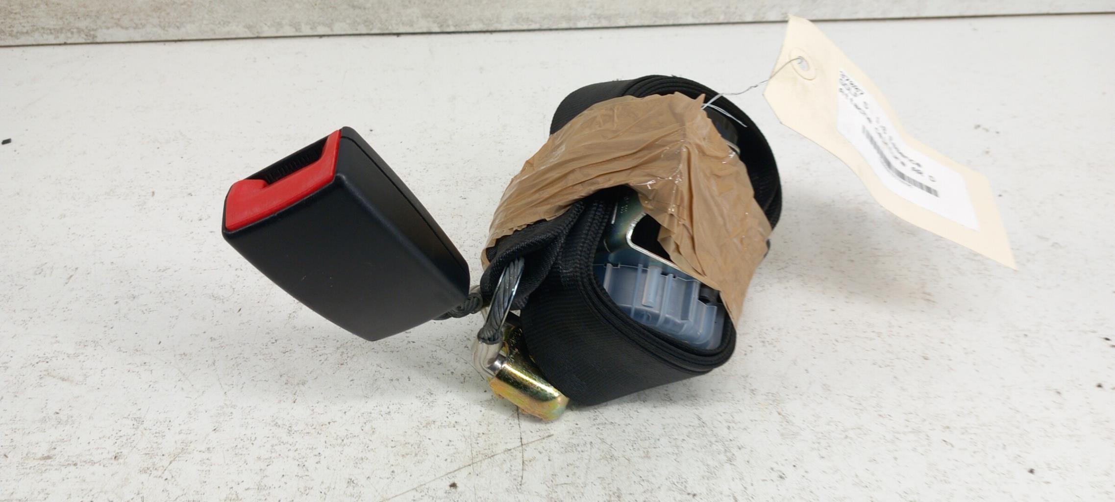 Aggancio cintura sicurezza posteriore destro VOLKSWAGEN GOLF 5 Gasolina - 1