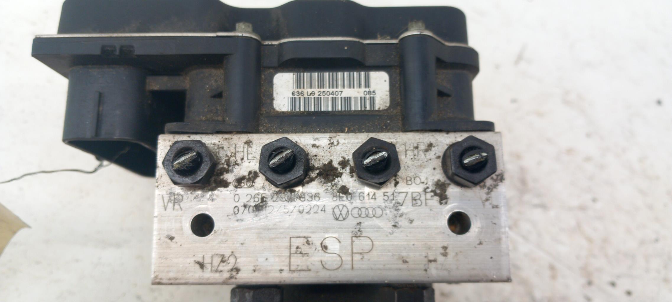 Bloc ABS (freins anti-blocage) AUDI A4 2 AVANT PHASE 2 BREAK Diesel - 1