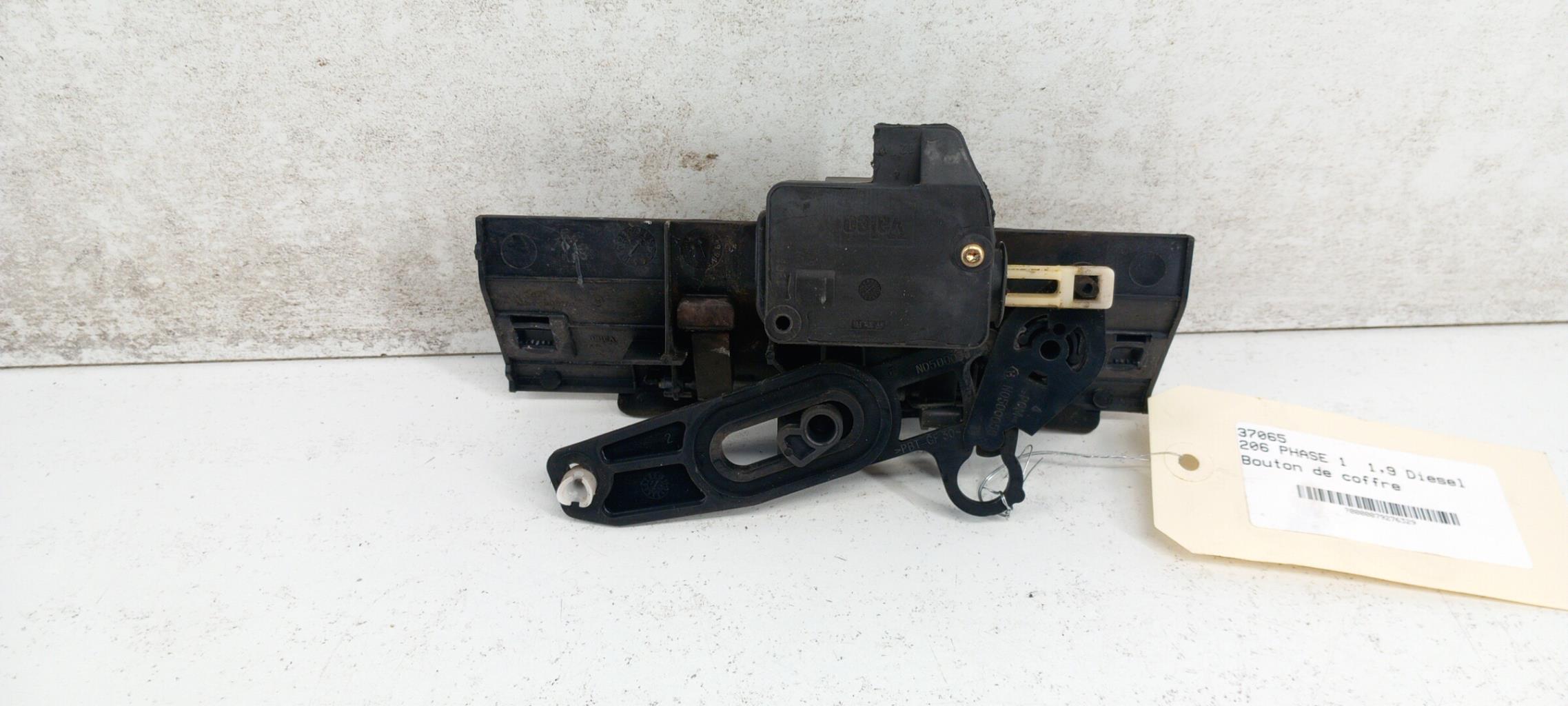 Pulsante del bagagliaio PEUGEOT 206 PHASE 1 Diésel - 1