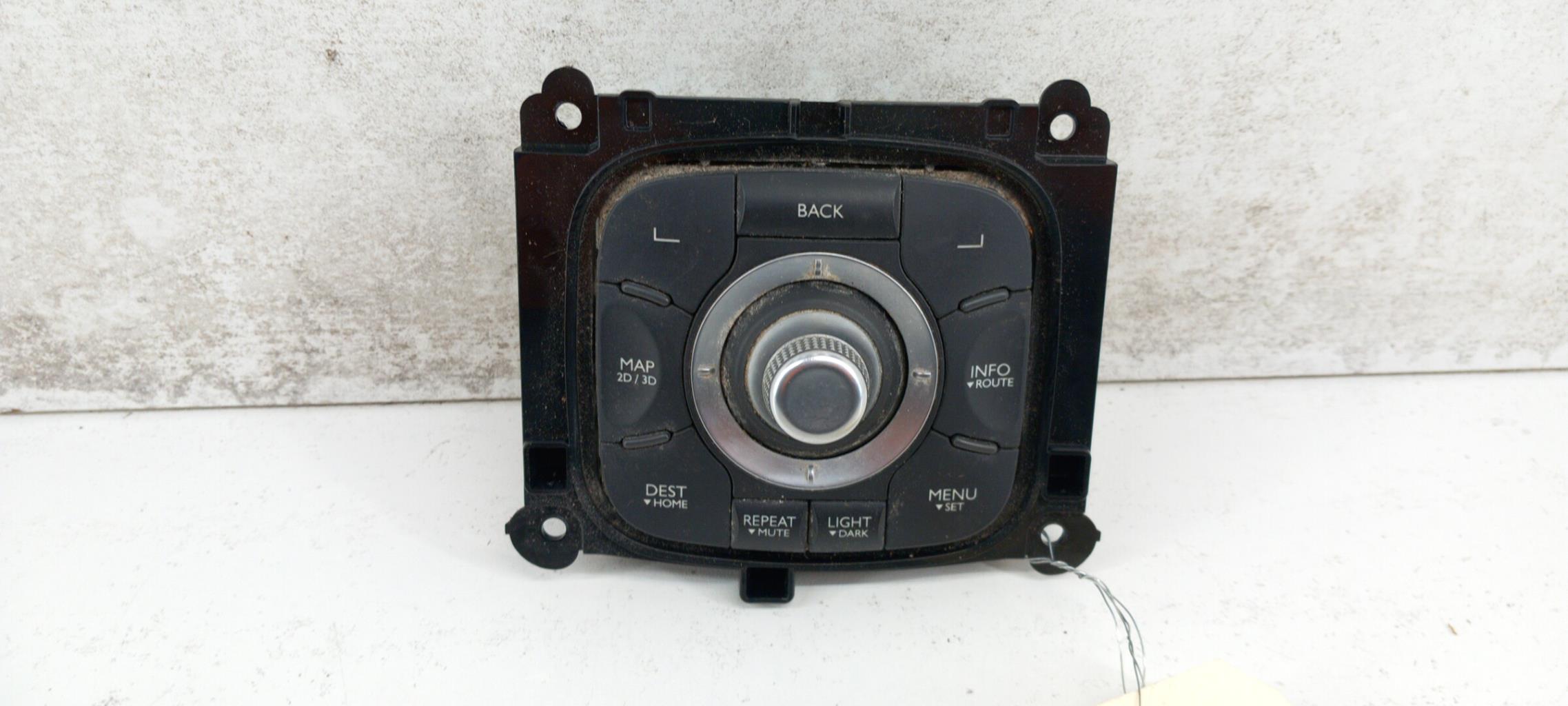 Commande GPS RENAULT LAGUNA 3 PHASE 1 BREAK Diesel - 1
