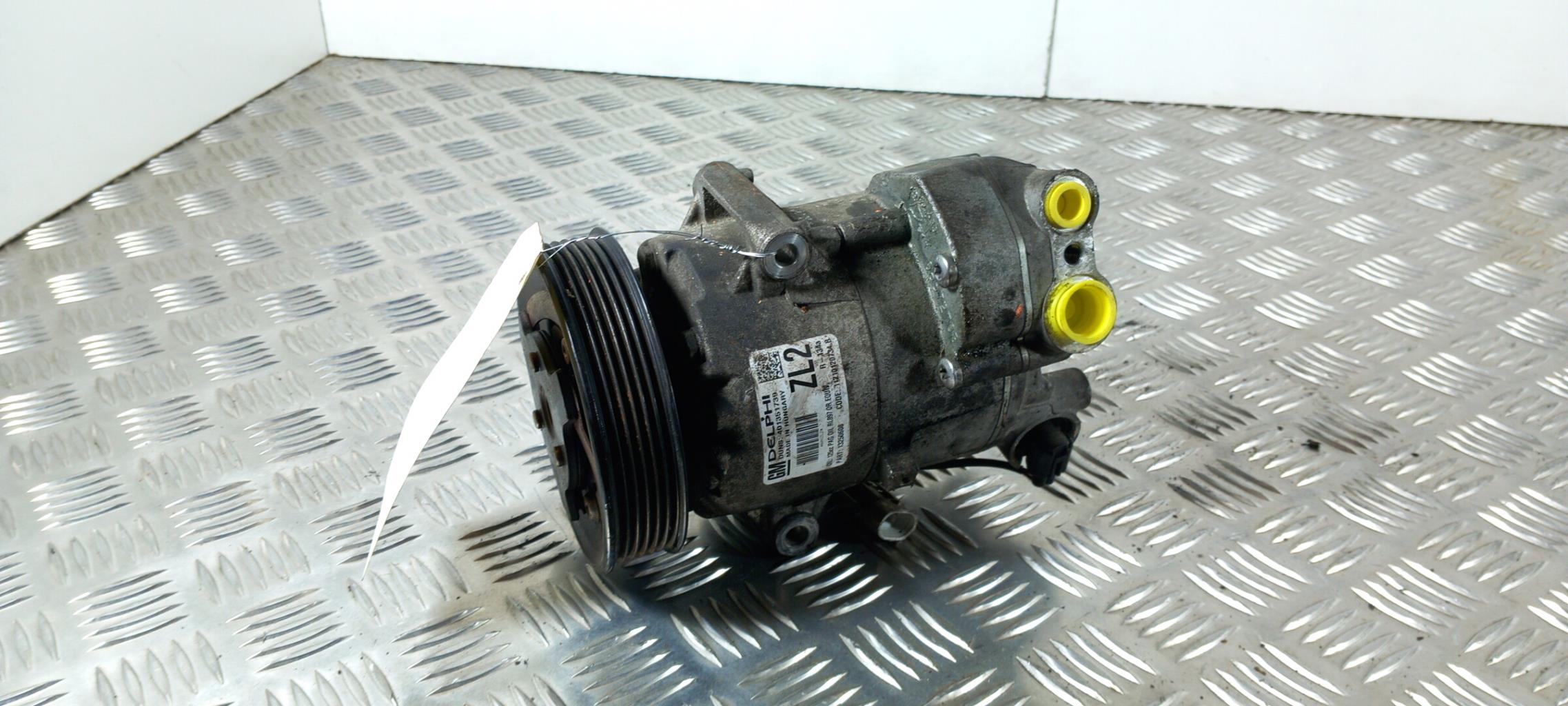 Compresseur clim OPEL MERIVA B PHASE 1 Essence - 1
