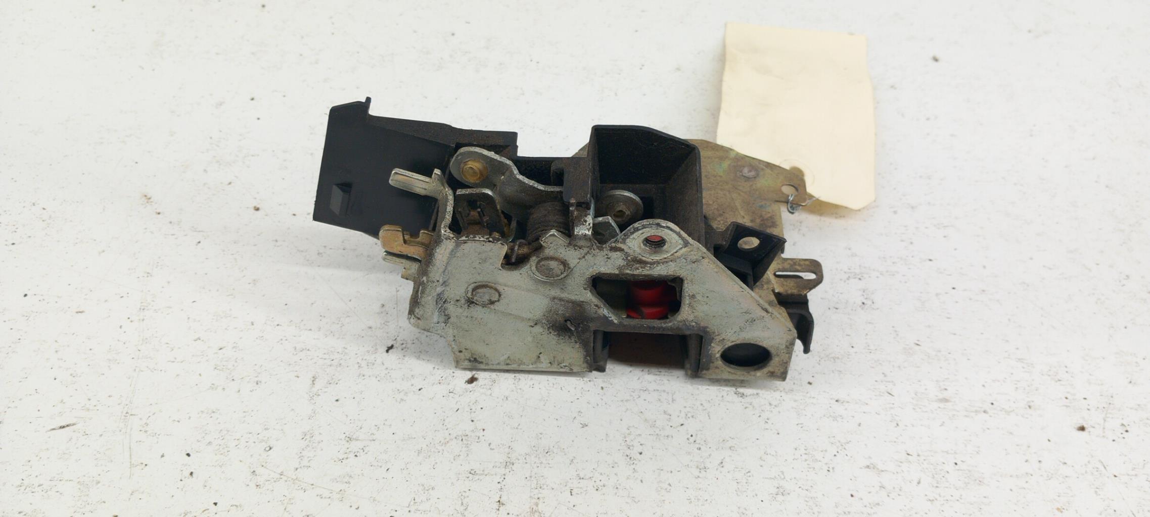 Chiusura centralizzata posteriore sinistra BMW SERIE 3 E36 TOURING BREAK Gasolina - 1