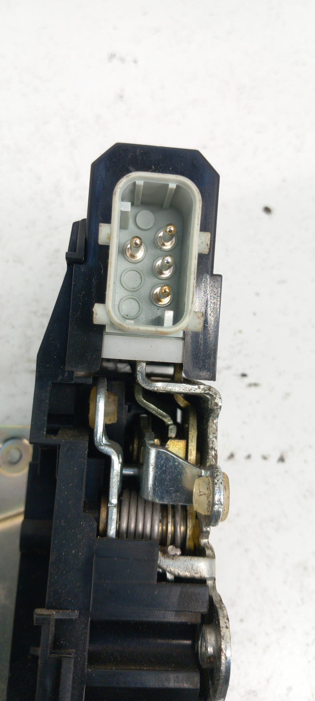 Chiusura centralizzata anteriore destra BMW SERIE 5 E39 PHASE 1 Diésel - 1