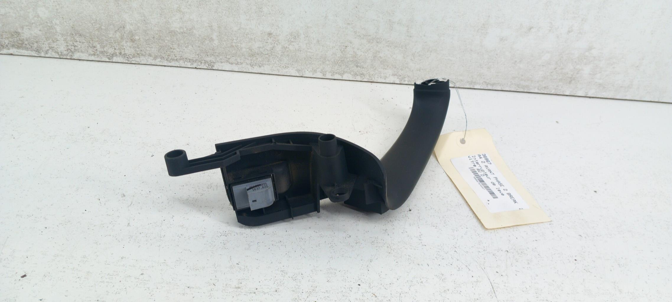 Interruttore lavacristalli anteriore destro AUDI A4 2 AVANT PHASE 2 BREAK Diésel - 1